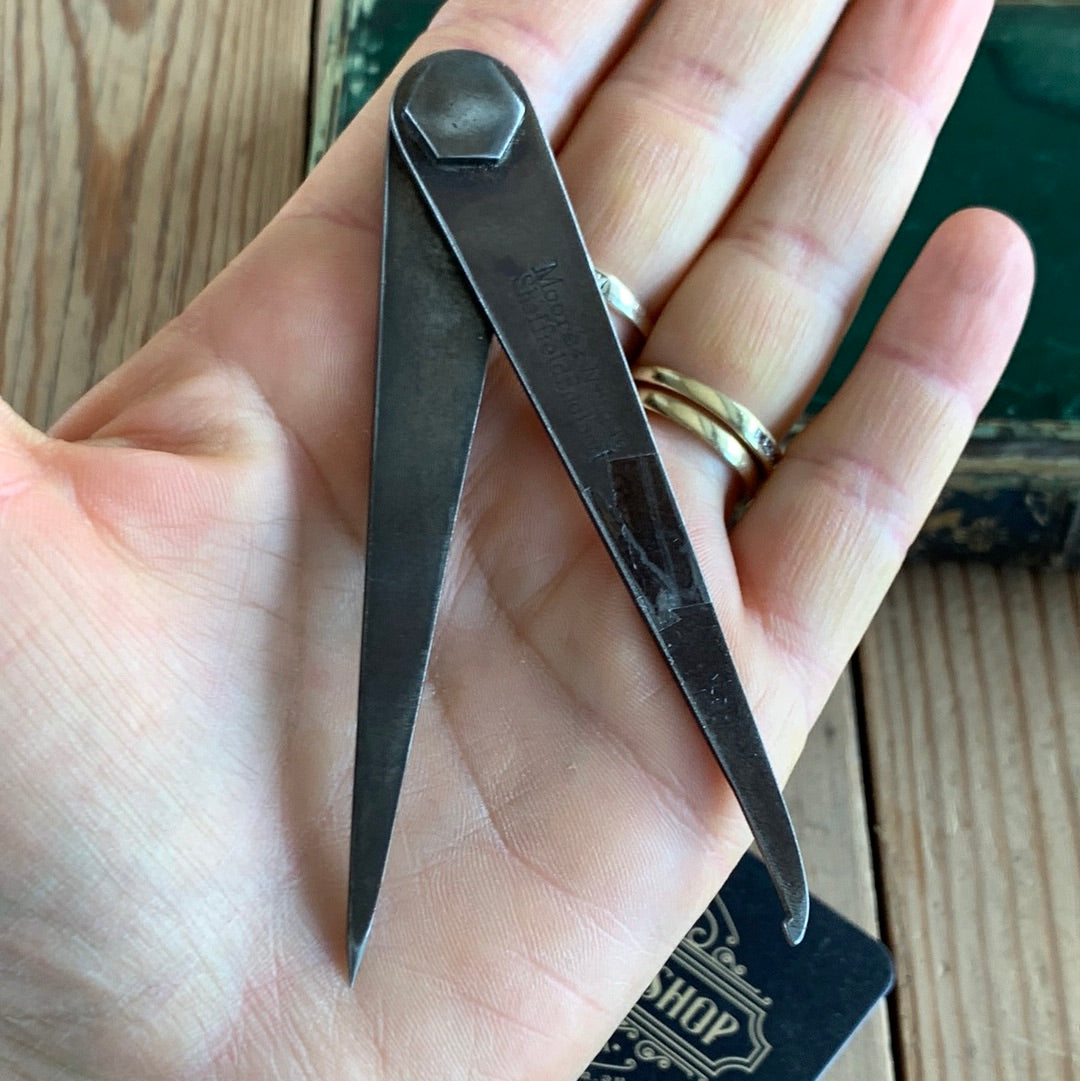 H748 Vintage MOORE & WRIGHT England HEMAPHRODITE CALIPERS