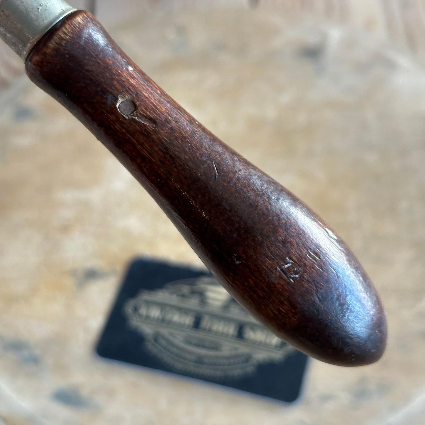 SOLD H1374 Vintage SCARCE WALLPAPER HANGERS Trimming KNIFE