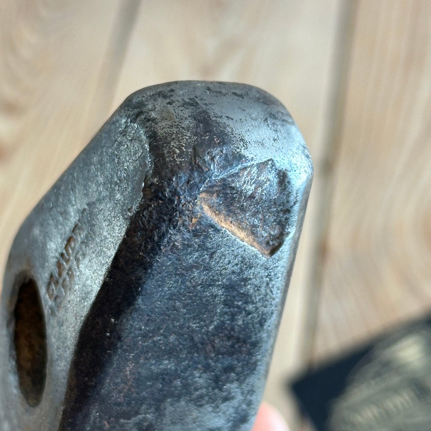 Y392 Antique C.LAUDINS French ROCK KNAPPING HAMMER HEAD