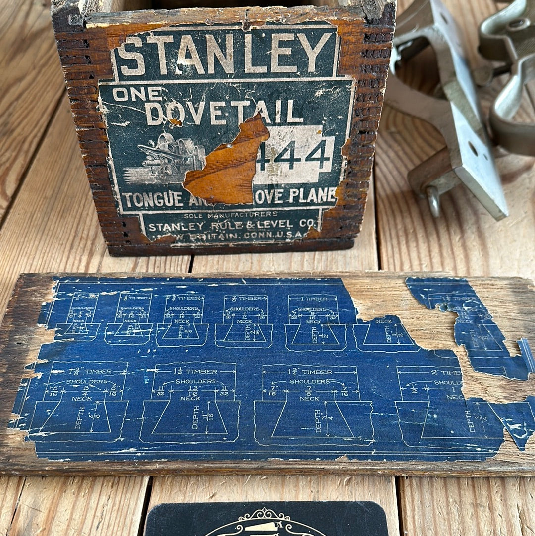 SOLD N1047 Vintage STANLEY USA No.444 Dovetail Tongue & Groove PLANE with cutters IOB