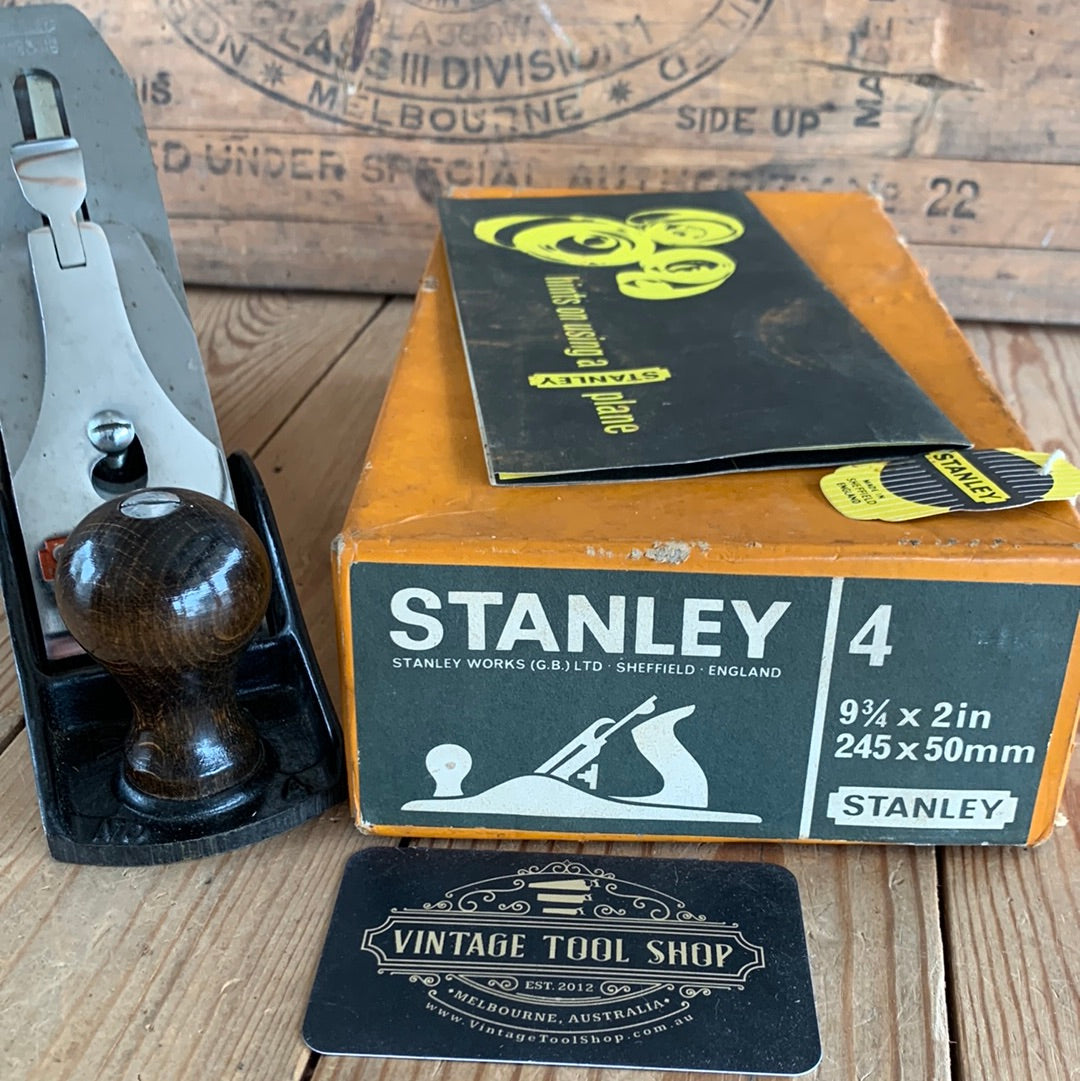 SOLD H682 Vintage STANLEY England No.4 smoothing PLANE IOB