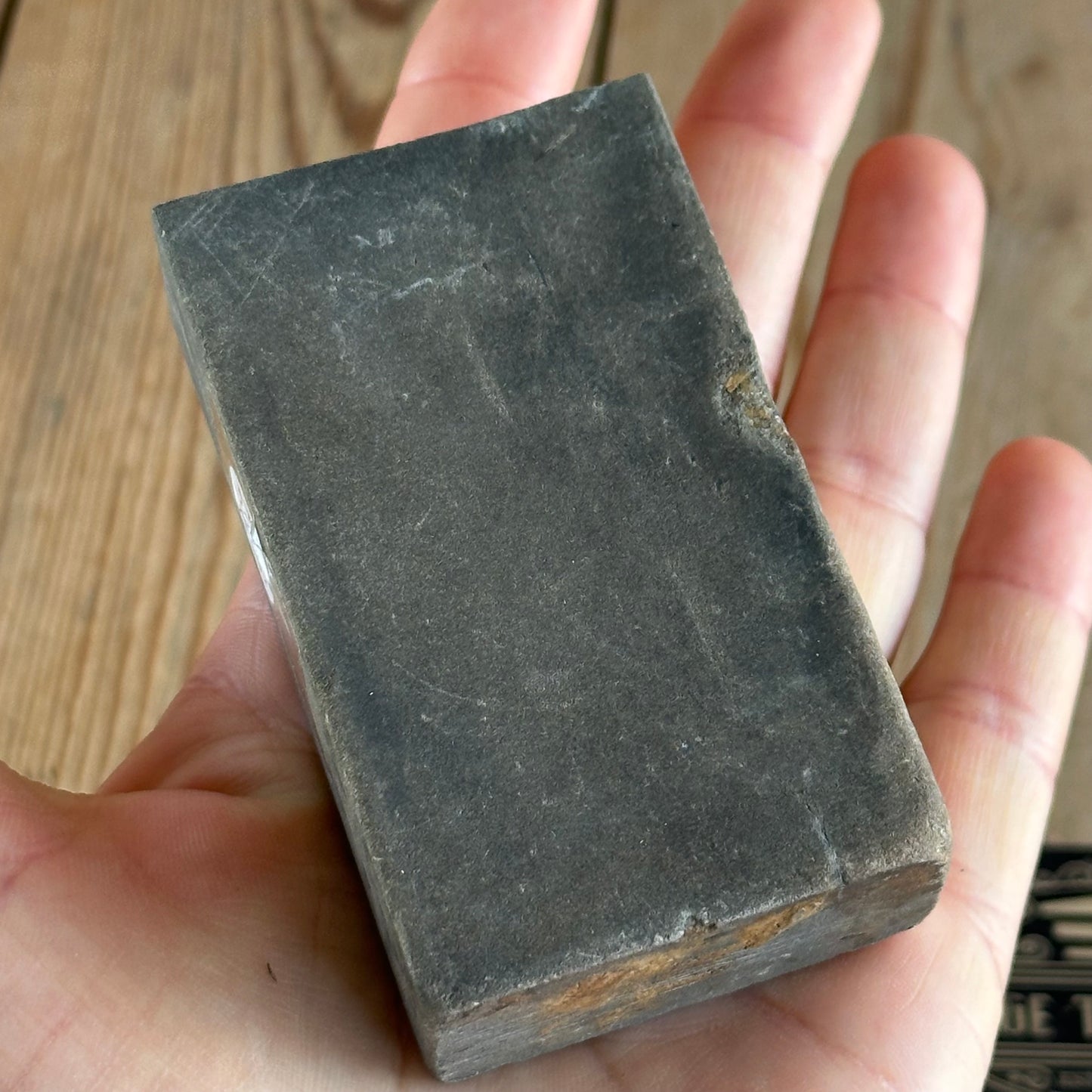 A352 Vintage small QUEER CREEK SANDSTONE Natural Sharpening Stone WATERSTONE