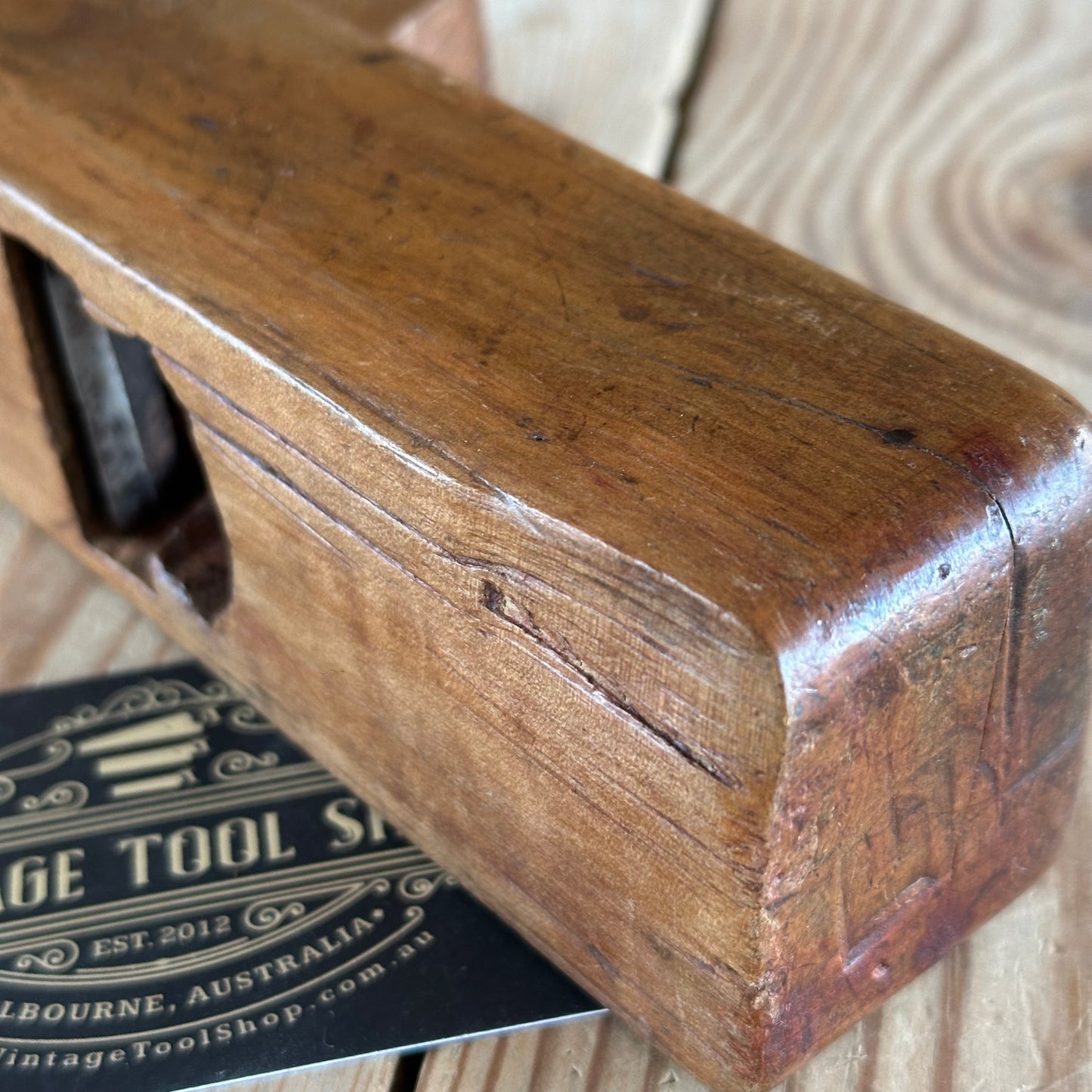 Y1502 OLD! Antique FRENCH smoothing PLANE with cool BALLOON shaped escapement