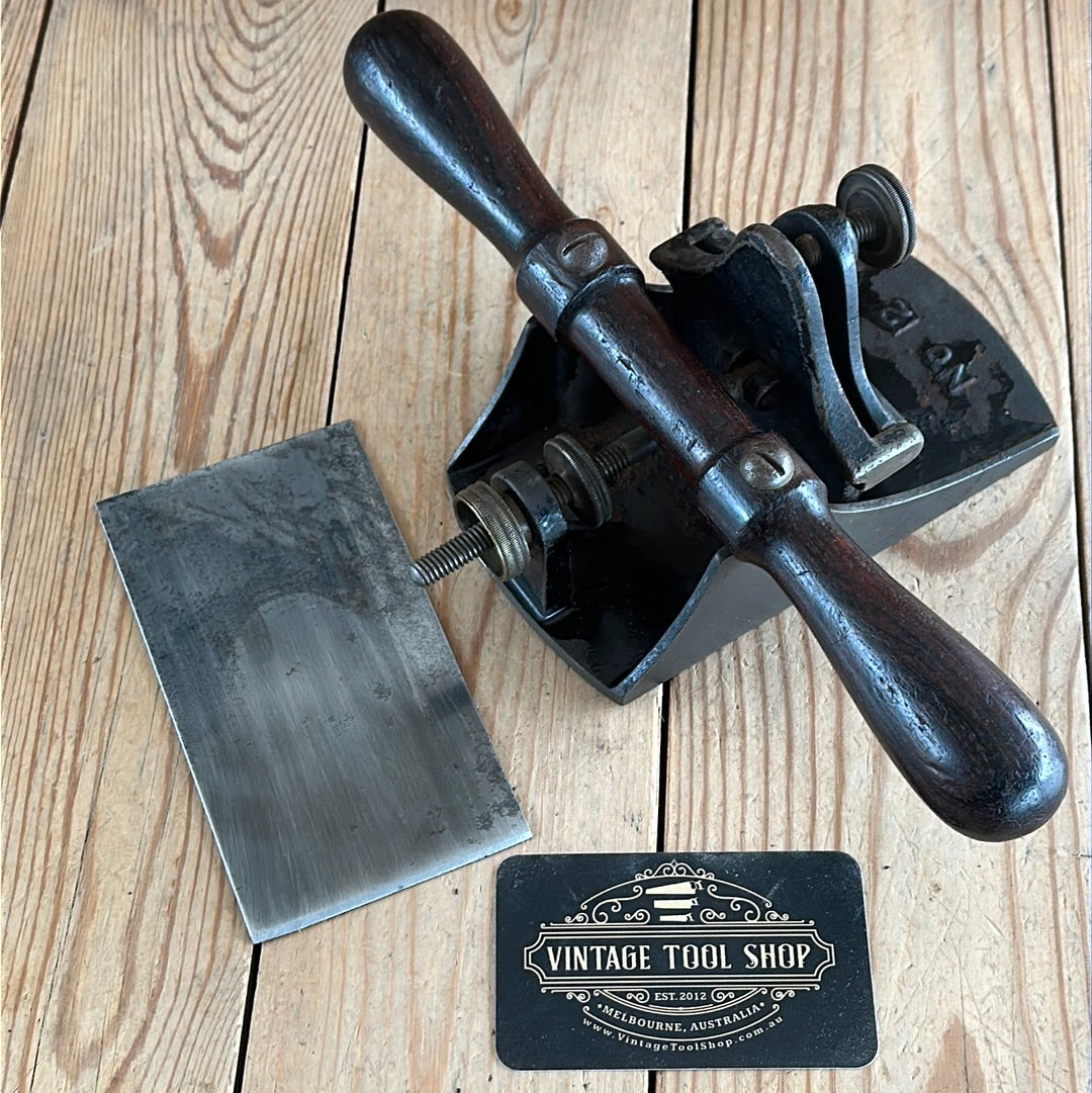 SOLD N557 Antique STANLEY USA No.12 scraper PLANE