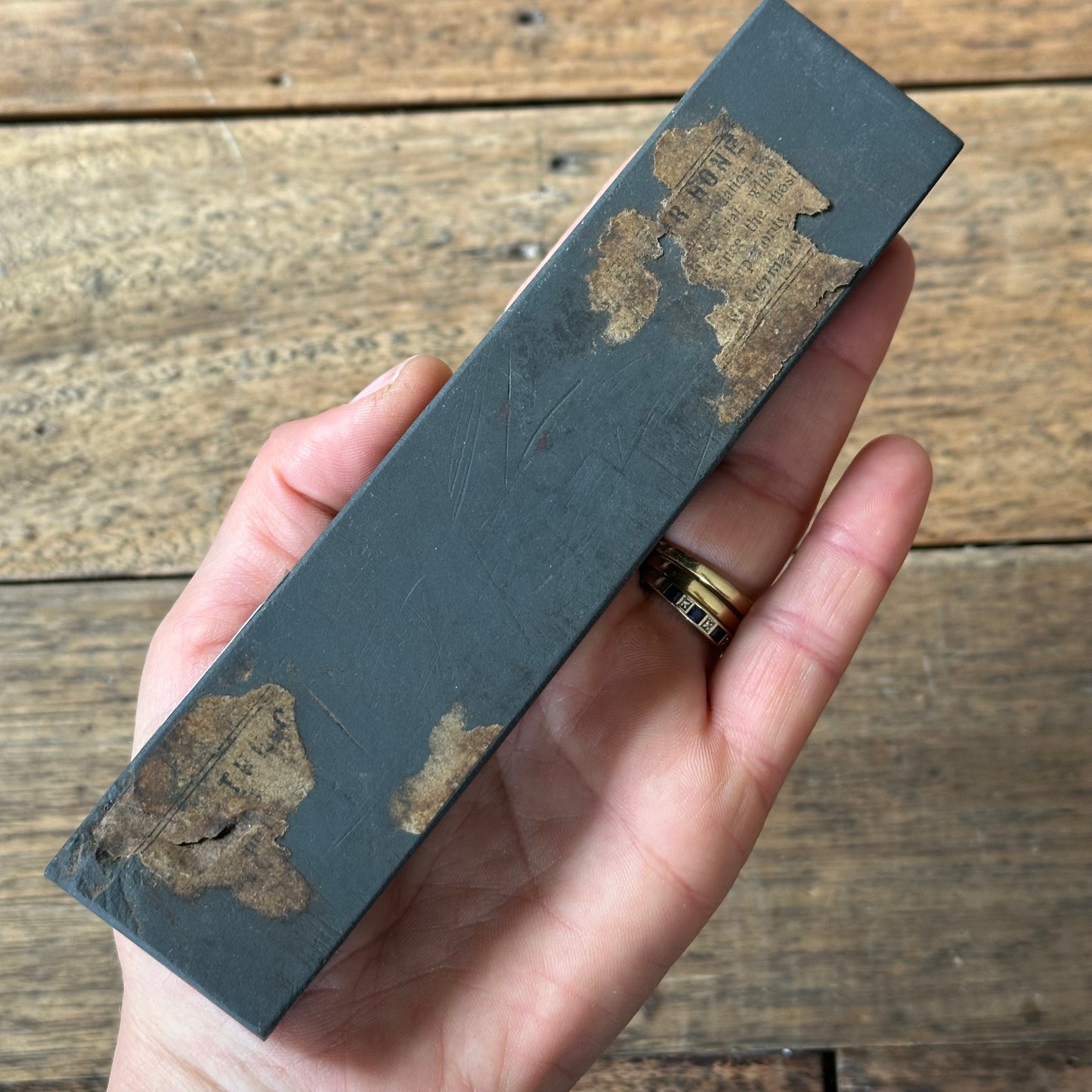 A380 Vintage LARGE German WATER HONE partial label BARBERS STONE Natural sharpening stone waterstone