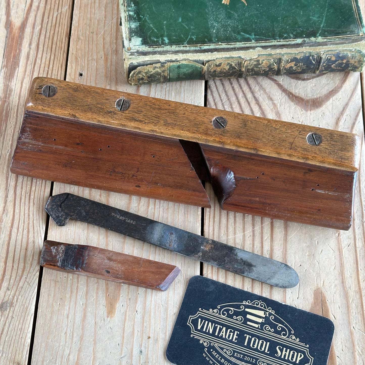 Y1804 Vintage COOL FRENCH Wooden HOLLOWING PLANE