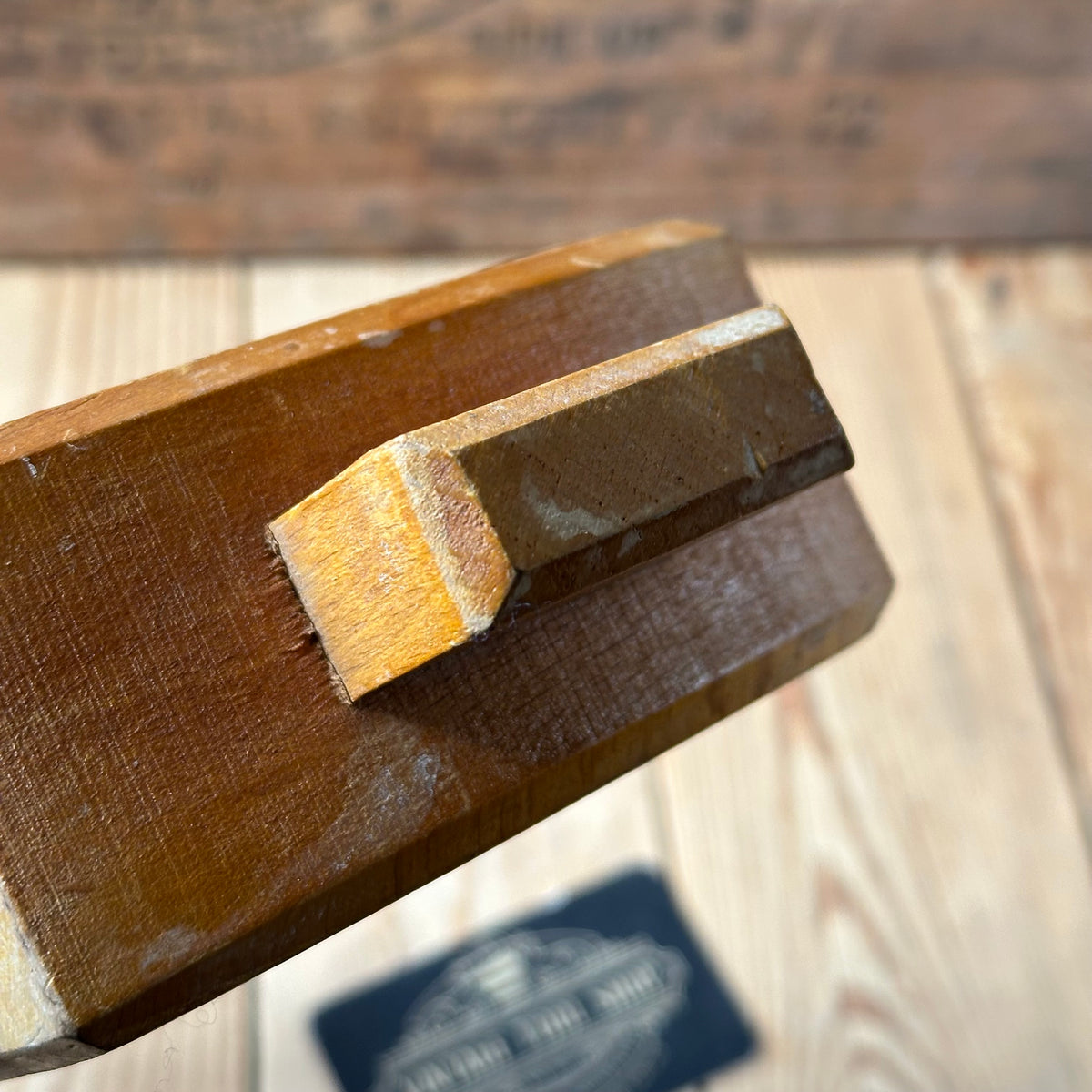 H2583 NICE WEIGHT! Vintage CROWN England CARVERS woodwork MALLET