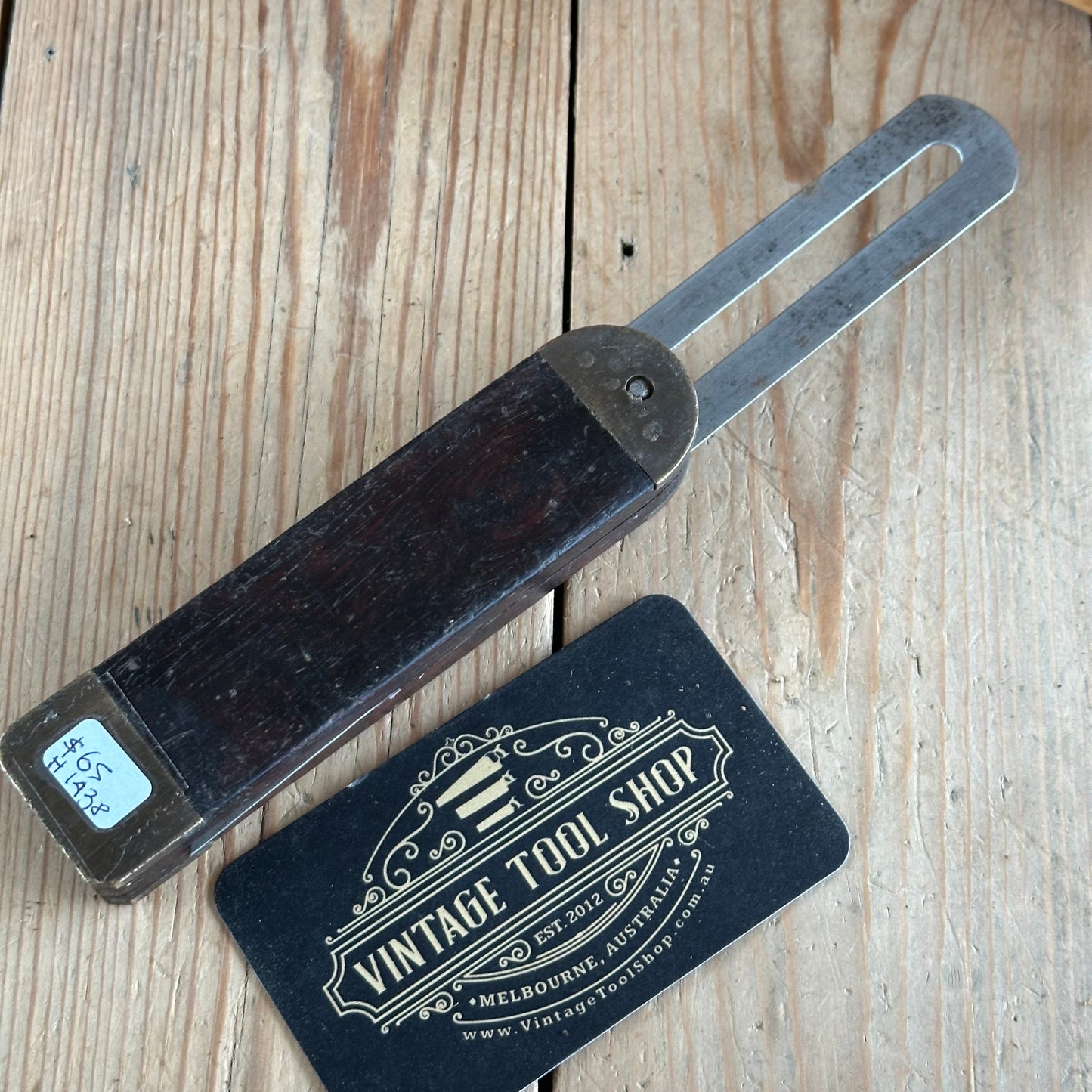 H1438 Vintage 7.5”Rosewood & brass BEVEL