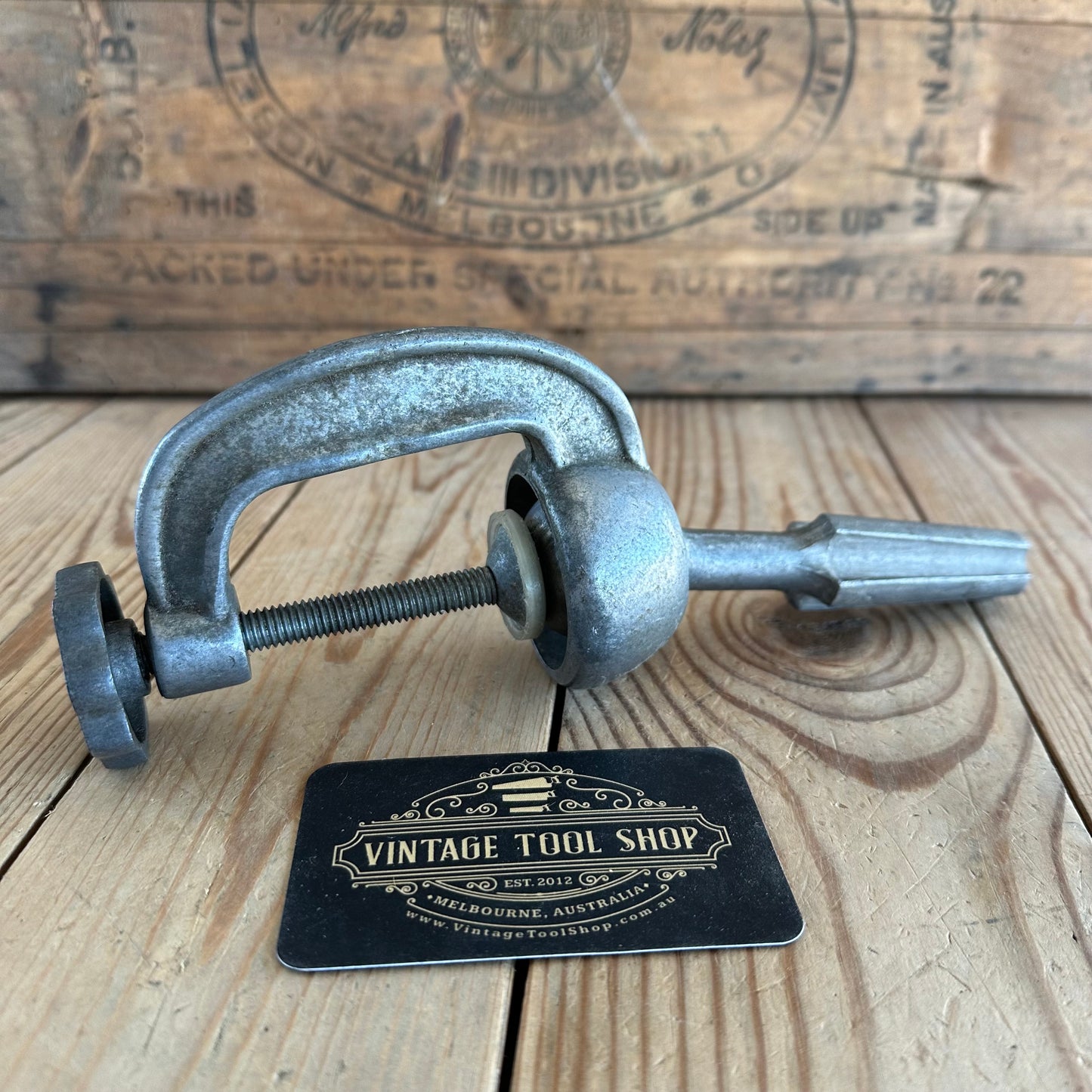SOLD H1477 Vintage CARVING CLAMP CARVERS VICE MOUNT for sculptors & artists
