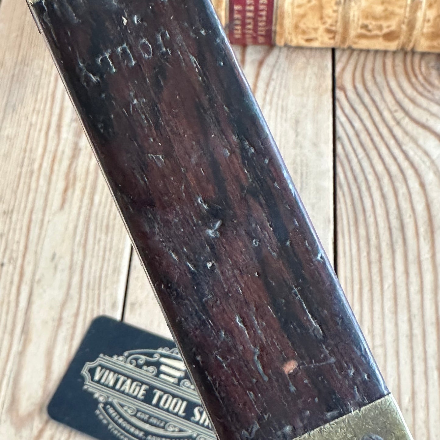 H1437 Vintage 7.5” Rosewood & brass BEVEL