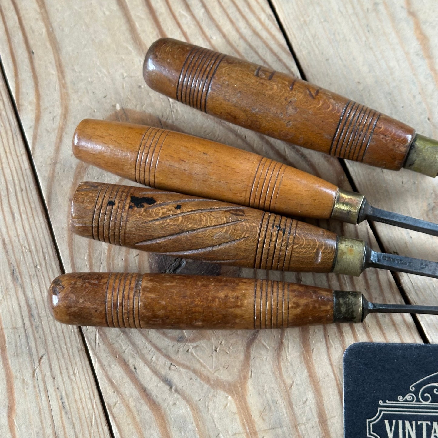 N1761 Vintage 4 x ADDIS Carving CHISEL Set curved v-gouge