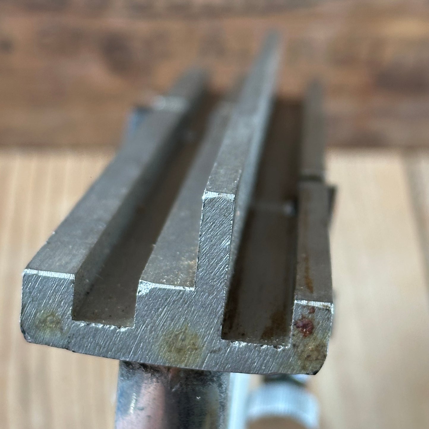 H2561 HANDY! Vintage STANLEY USA No.148 7/8” Tongue & Groove Sweetheart era PLANE