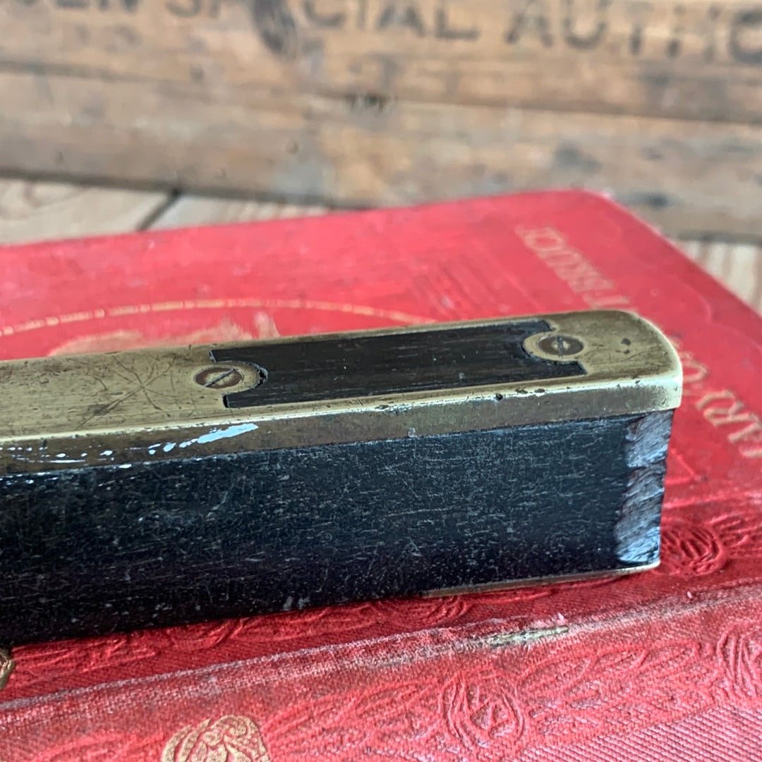 D897 Vintage fancy 8” EBONY infill & BRASS LEVEL