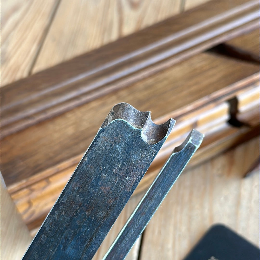 Y668 Vintage COOL FRENCH Twin Iron Wooden MOULDING PLANE
