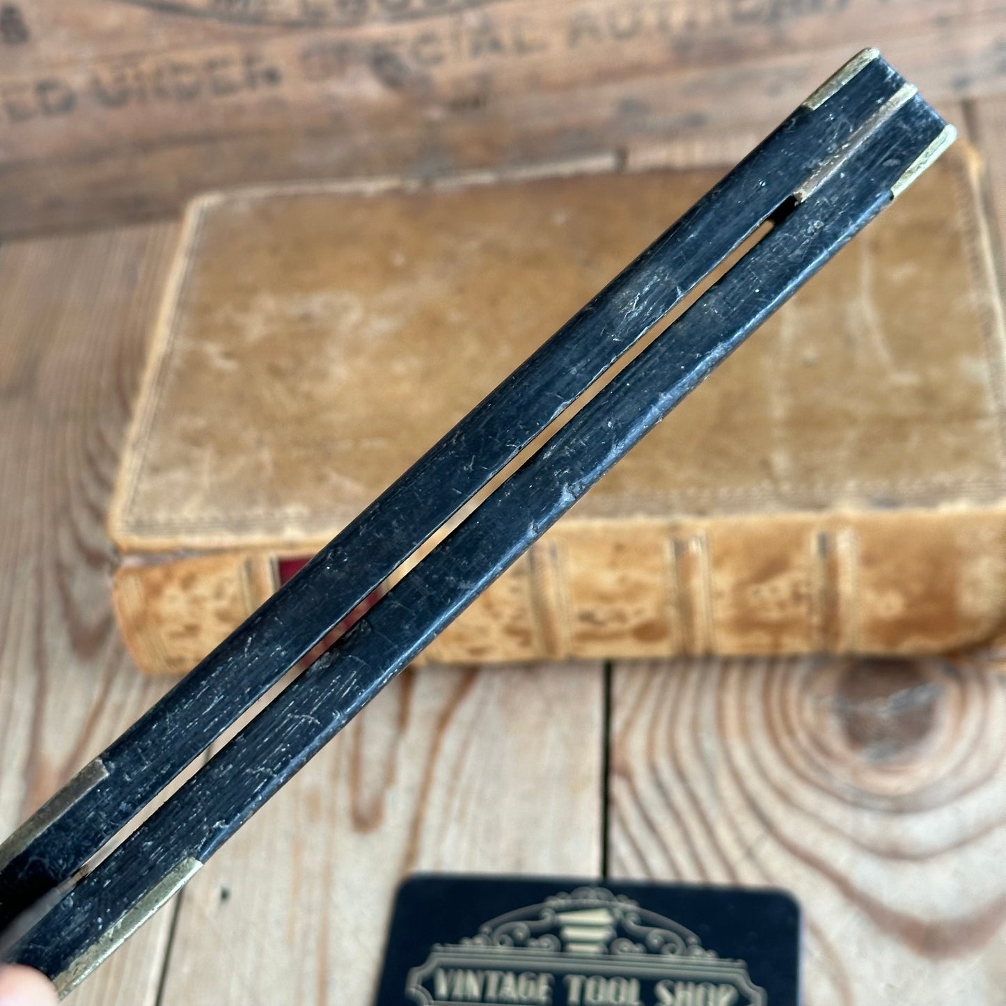 H1433 Vintage 12” EBONY & BRASS bevel