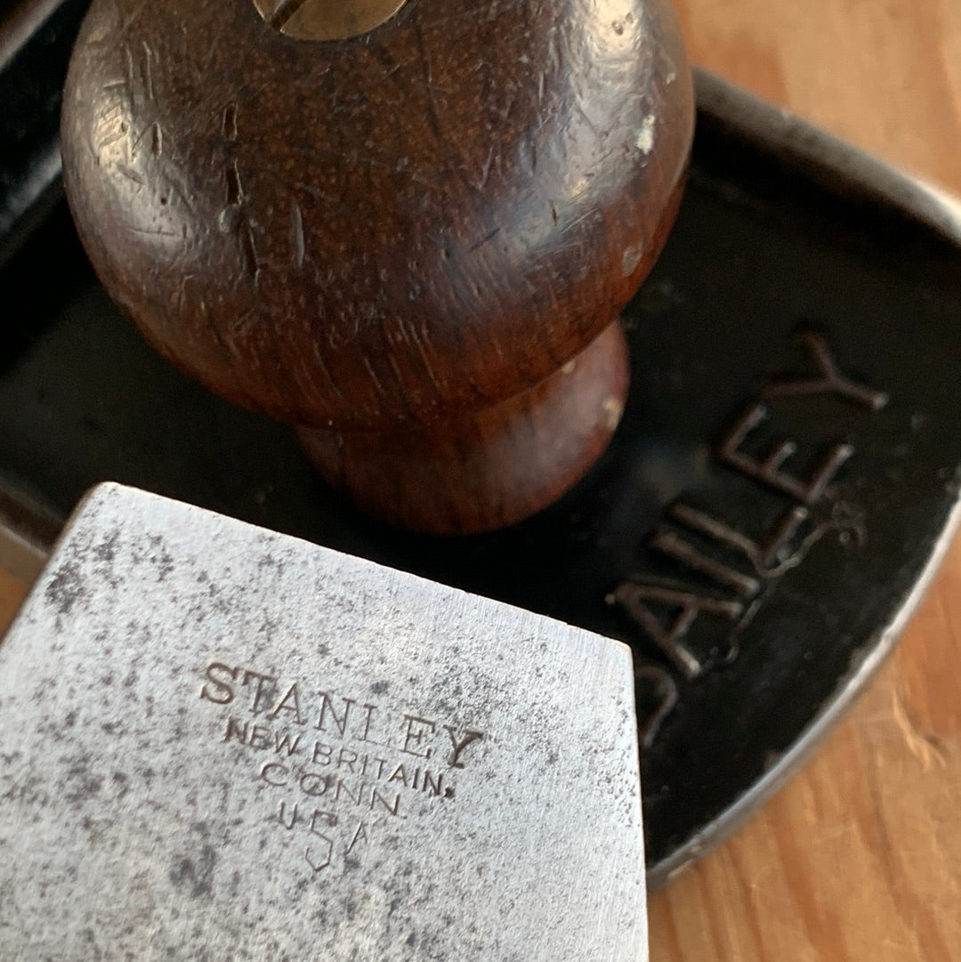 SOLD T8847 Vintage STANLEY USA No.5 1/2 Type 11 1910-18 PLANE with Rosewood handles