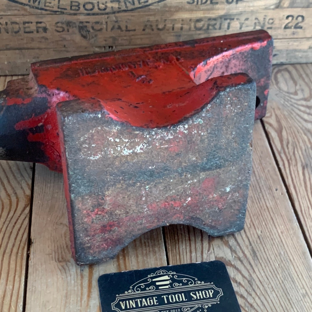 SOLD H195 Vintage 1/4 HUNDEDWEIGHT HARDWEAR USA 12.25kg ANVIL