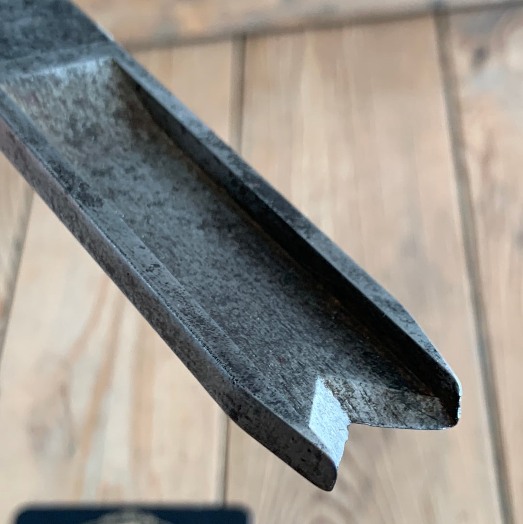 D940 Vintage MICHIL GOLLEDGE pattern RUBBER TAPPING knife CHISEL