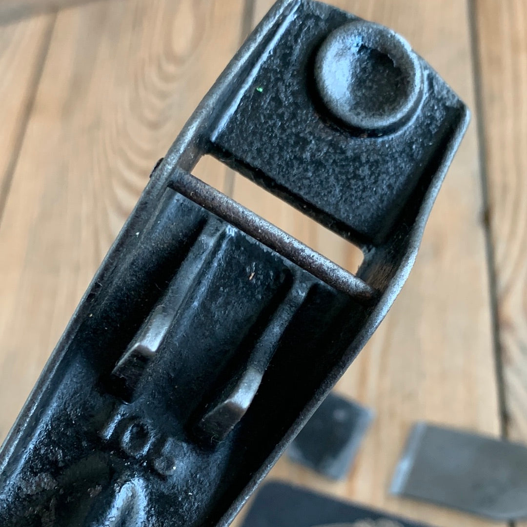 SOLD D13-10 Vintage SMALL SARGENT USA No.105 “Squirrel tail” Block PLANE