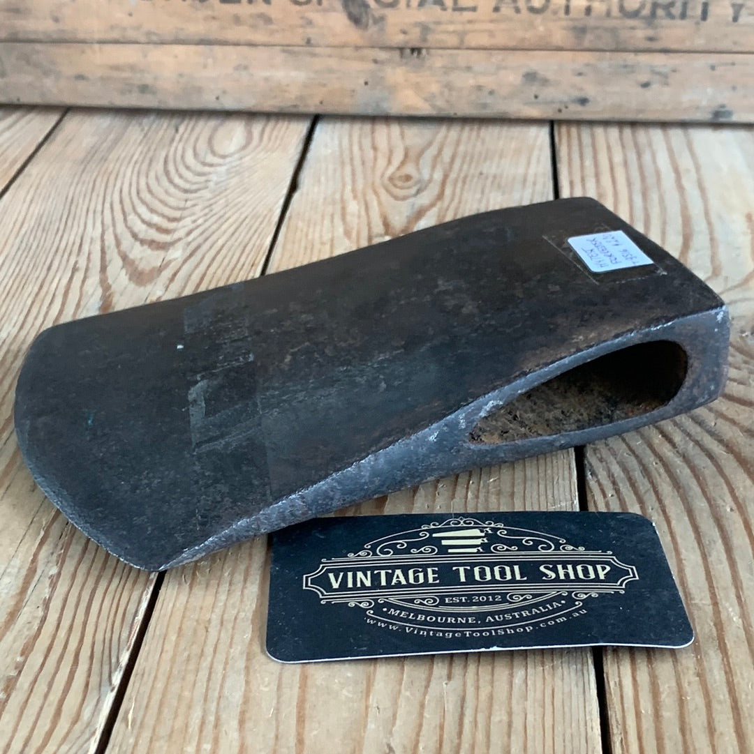 SOLD T9516 Vintage HYTEST FORESTER AXE Z stamp 4.5lb head
