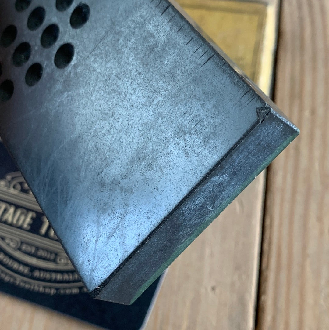 SOLD T508 Vintage PIKE WIRELESS barber razor HONE