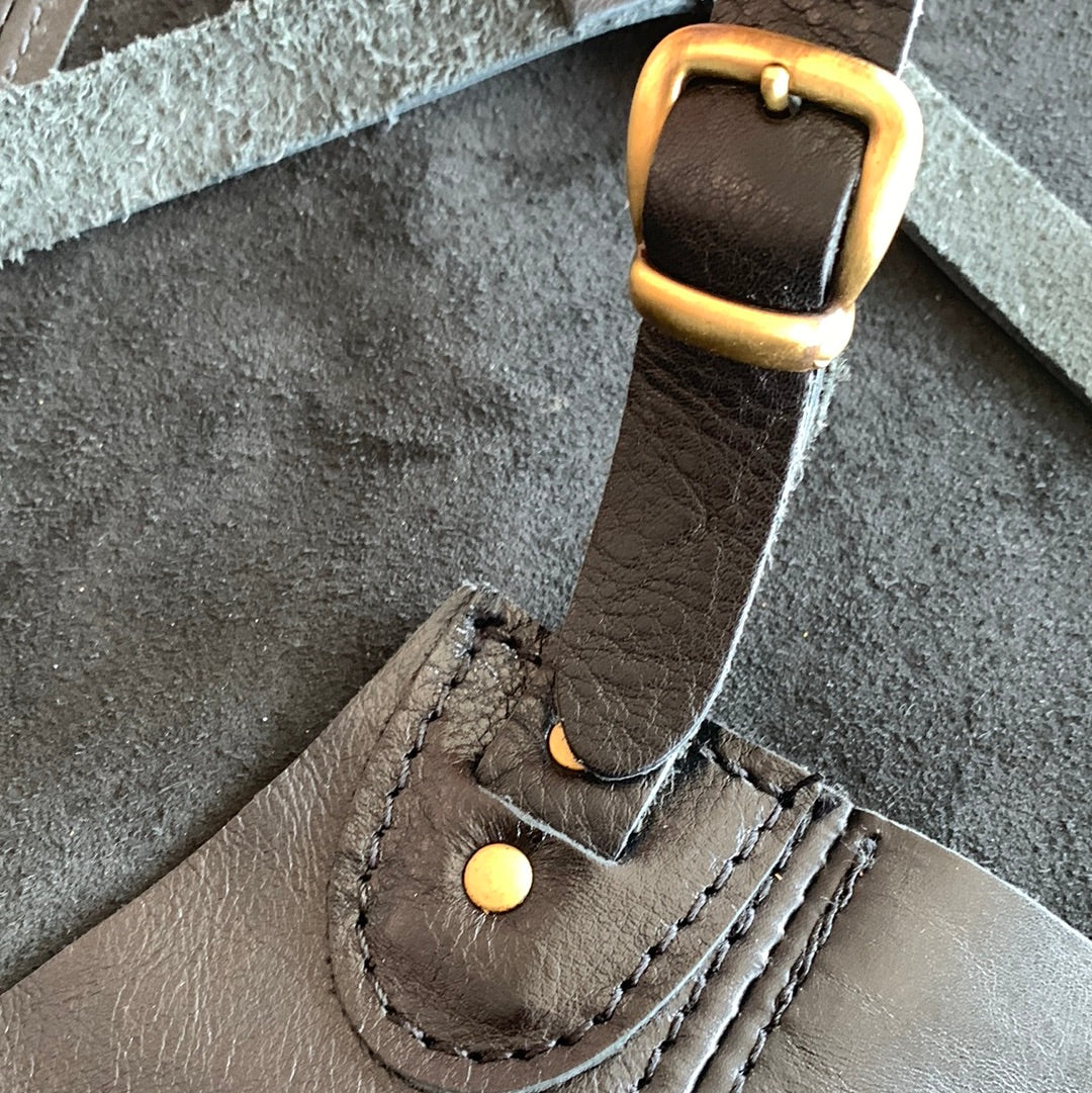 New! VINTAGE TOOL SHOP Melbourne made BLACK 100% genuine LEATHER WORKSHOP APRON
