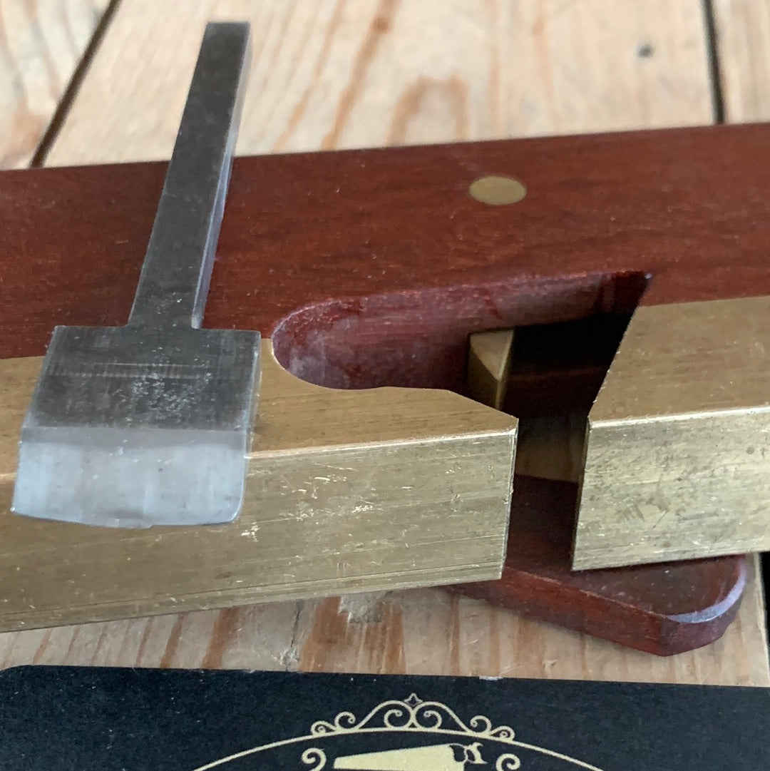 SOLD T9691 Contemporary Australian HNT GORDON 3/4” shoulder PLANE in Cooktown Ironwood