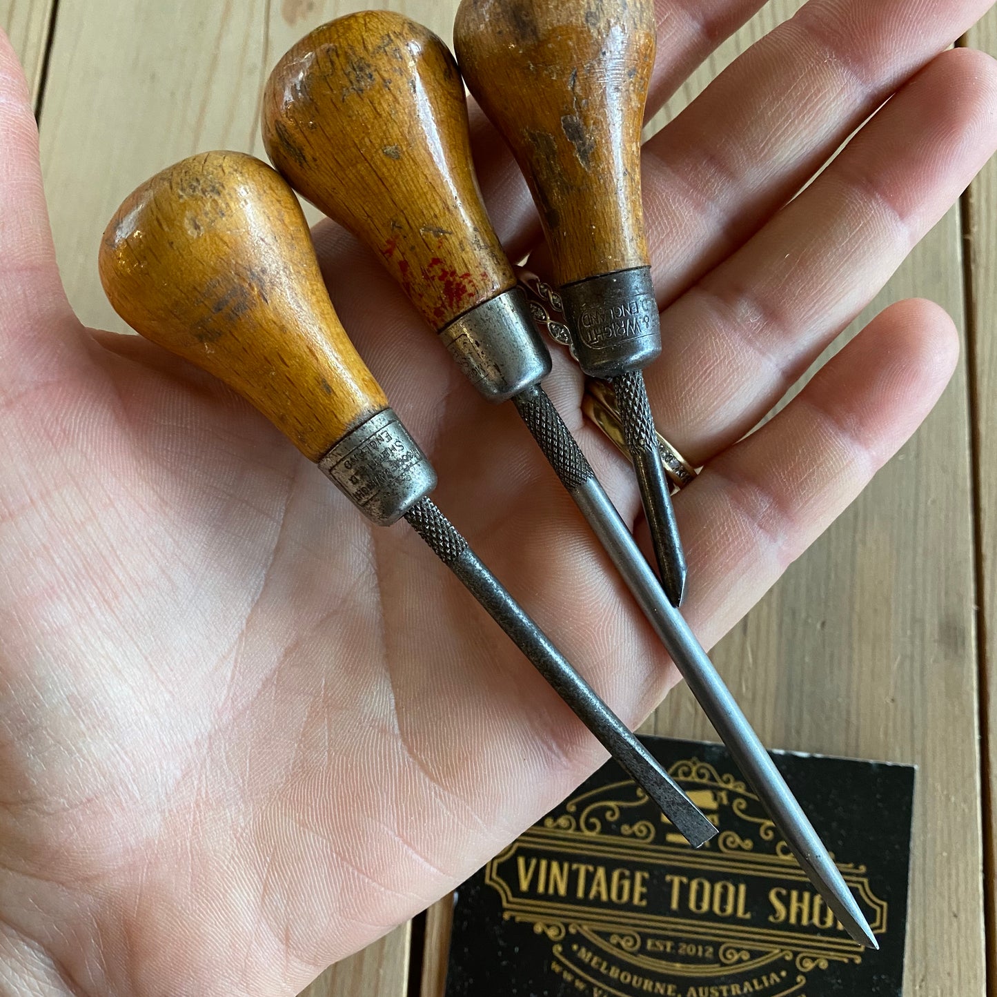 SOLD Vintage set of 3 x MOORE & WRIGHT England SMALL SCREWDRIVERS T10027