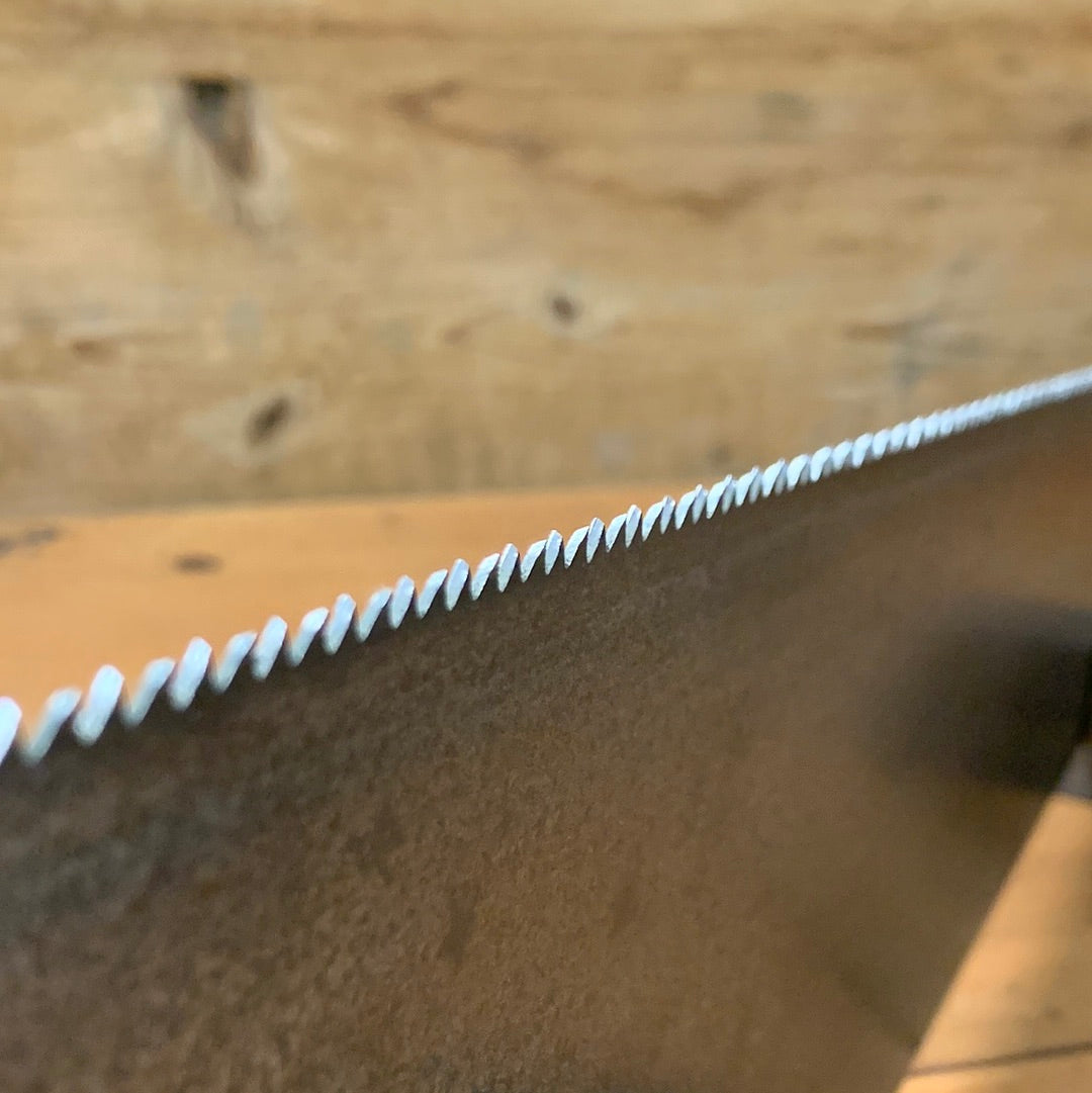 SOLD S417 Vintage SHARP! Premium Quality SIMONDS No.8 Xcut hand SAW