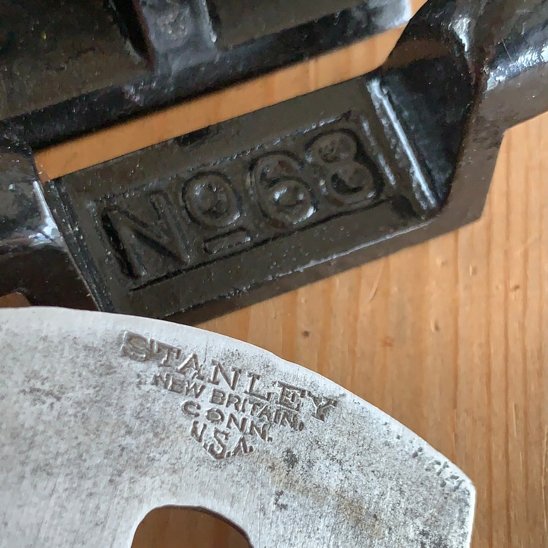 SOLD. i126 Vintage STANLEY No.68 REBATE SHAVE spokeshave