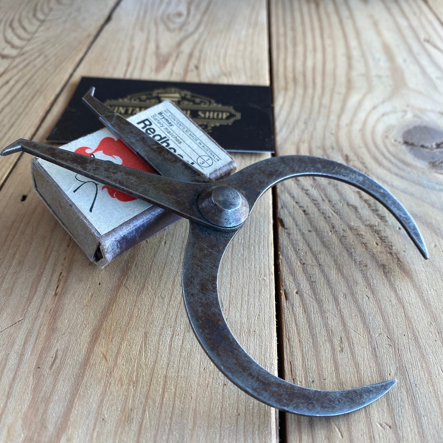 SOLD Vintage outside to inside CALIPERS measuring tool T4406