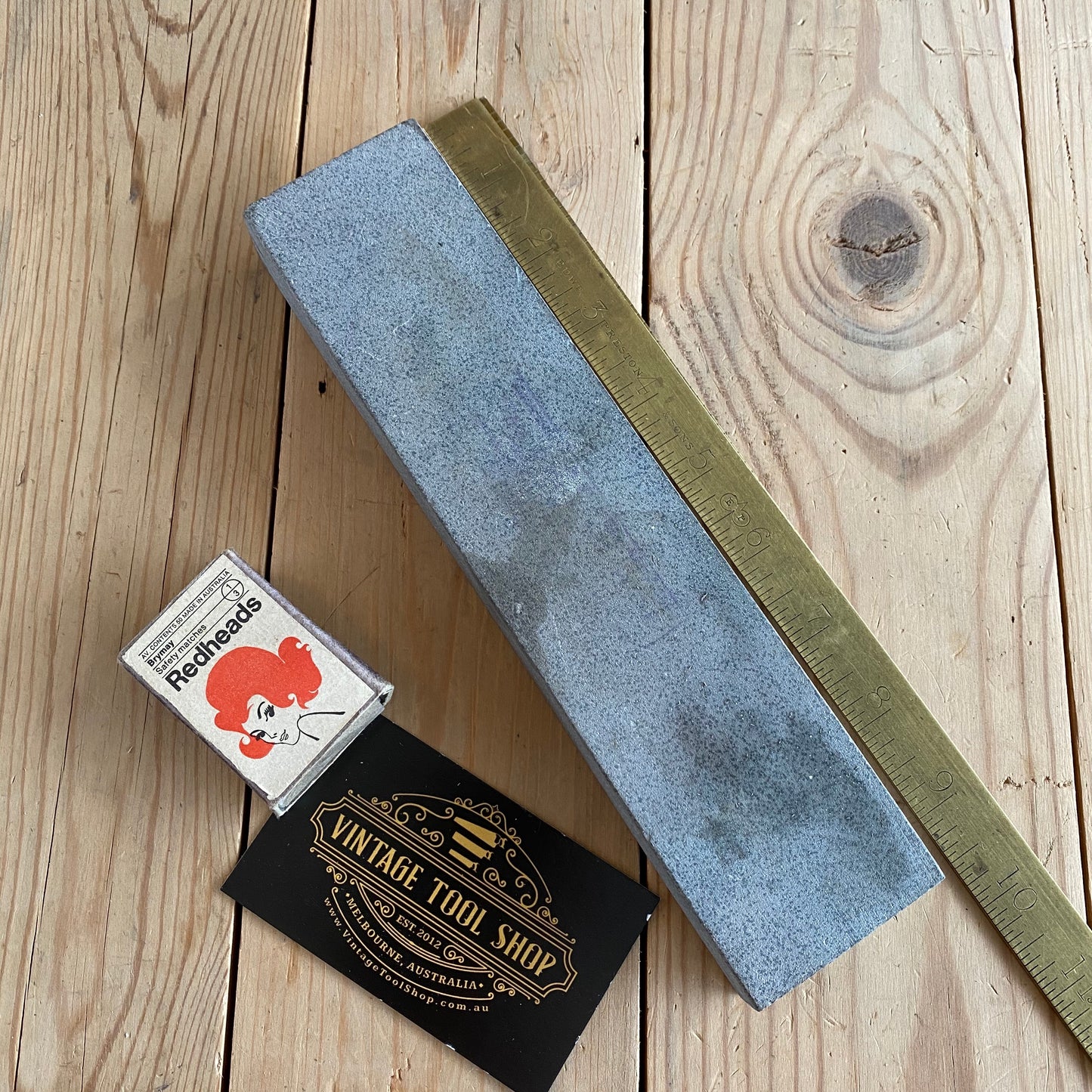 SOLD Vintage large TAM-O-SHANTER natural sharpening stone WATER STONE A59