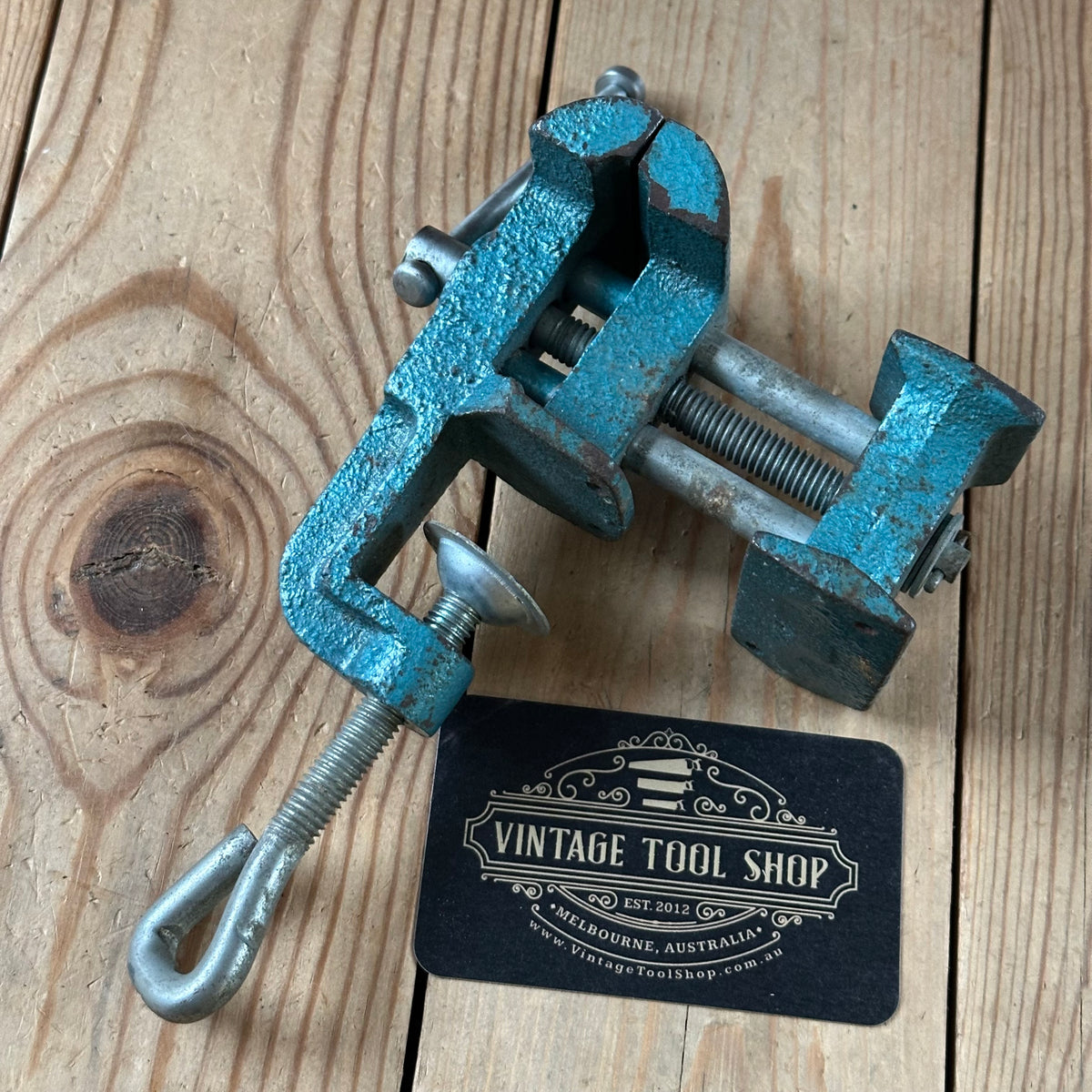 H2323 HANDY! Vintage small BENCH VICE & anvil