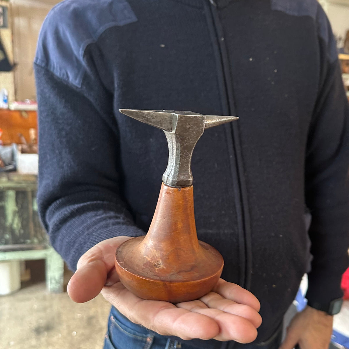 Y1301 CUTE! Antique small French JEWELLERS metalworking ANVIL on a wooden base
