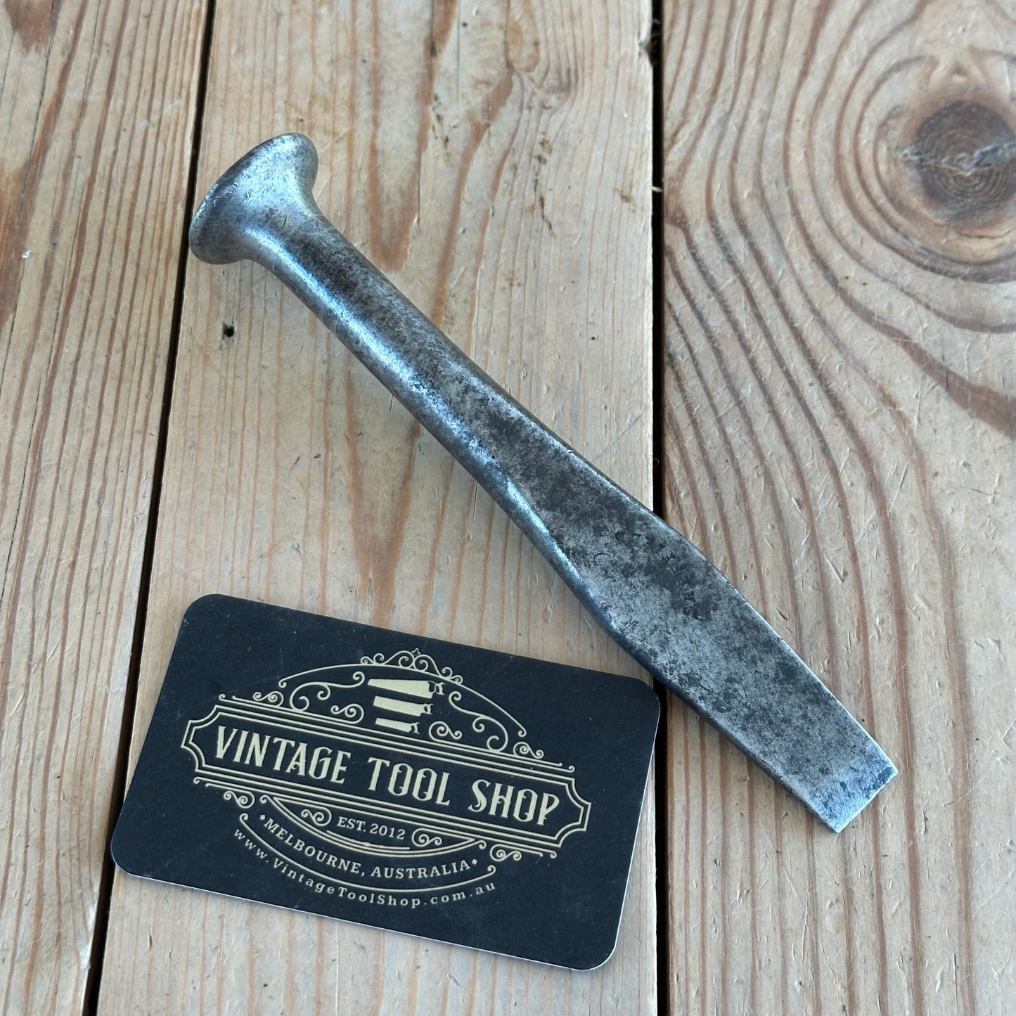 H2279 Vintage CAULKING IRON shipwright tool