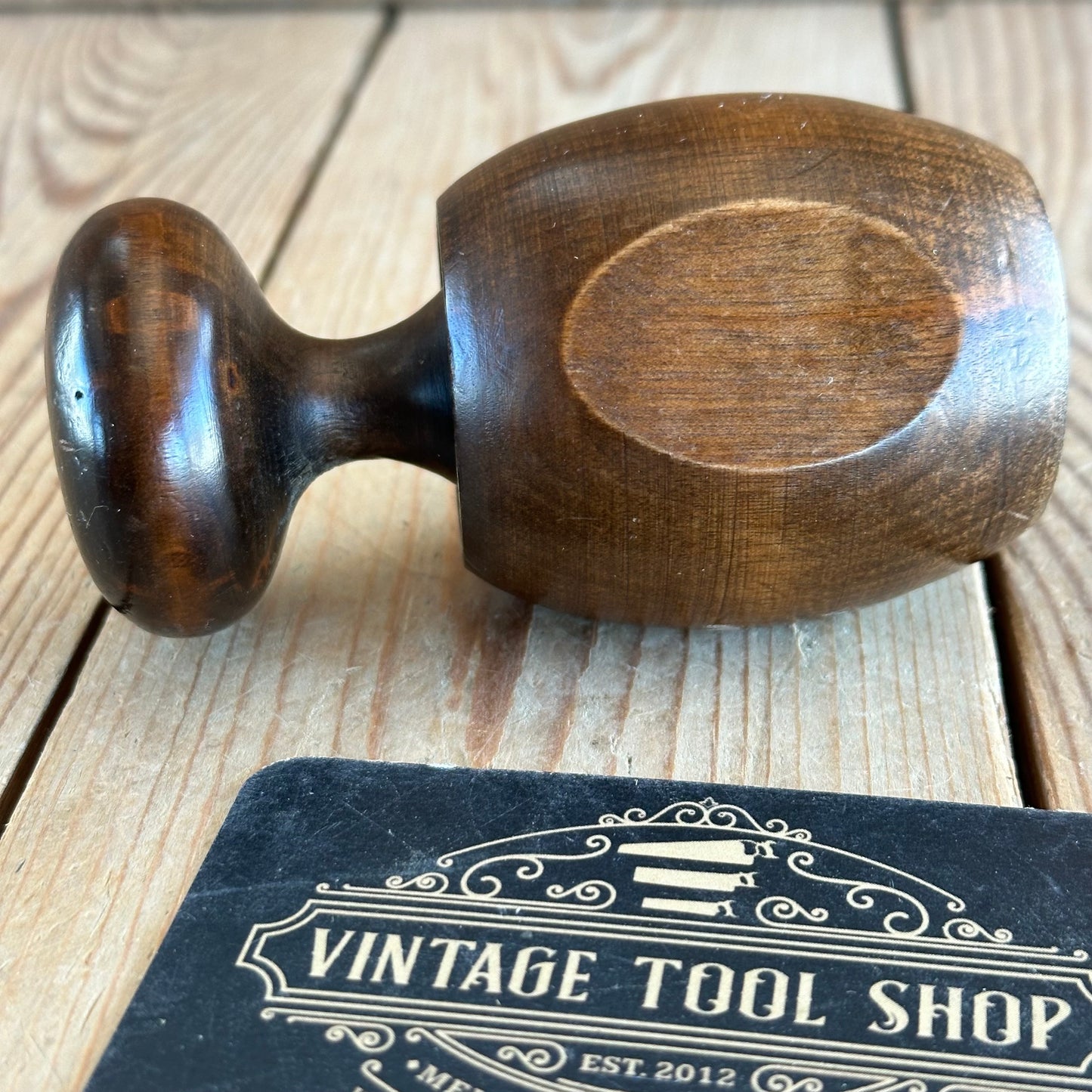 VD2279 Vintage NUTMEG PRESS wooden KITCHENALIA