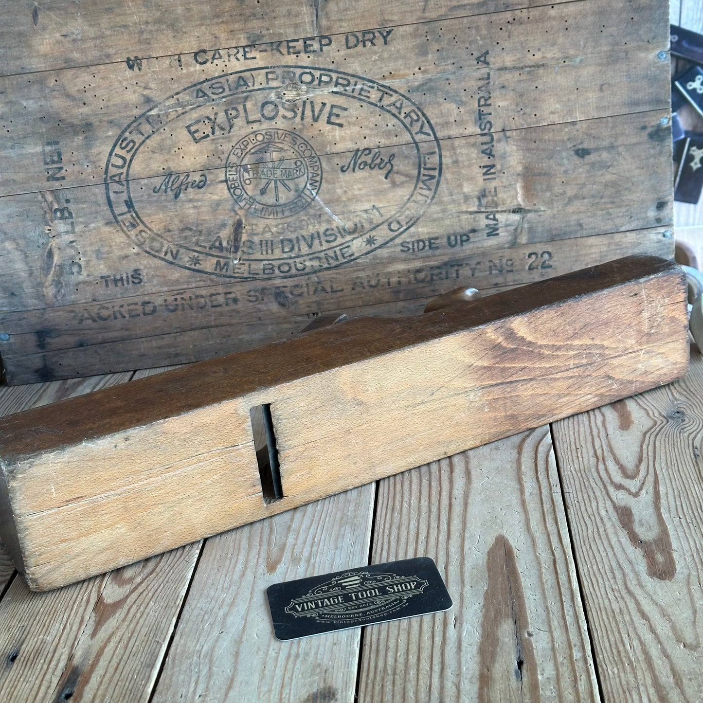 H2067 COOL! Antique 18” User Made RAZEE Wooden PLANE