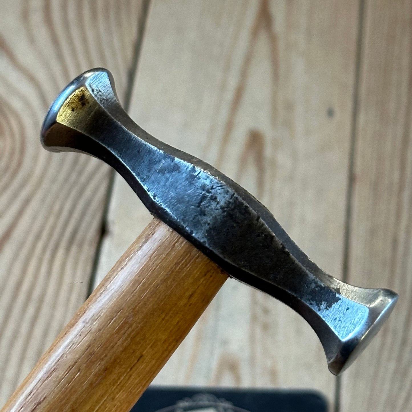 D1860 COOL! Vintage small jewellers Metalwork HAMMER