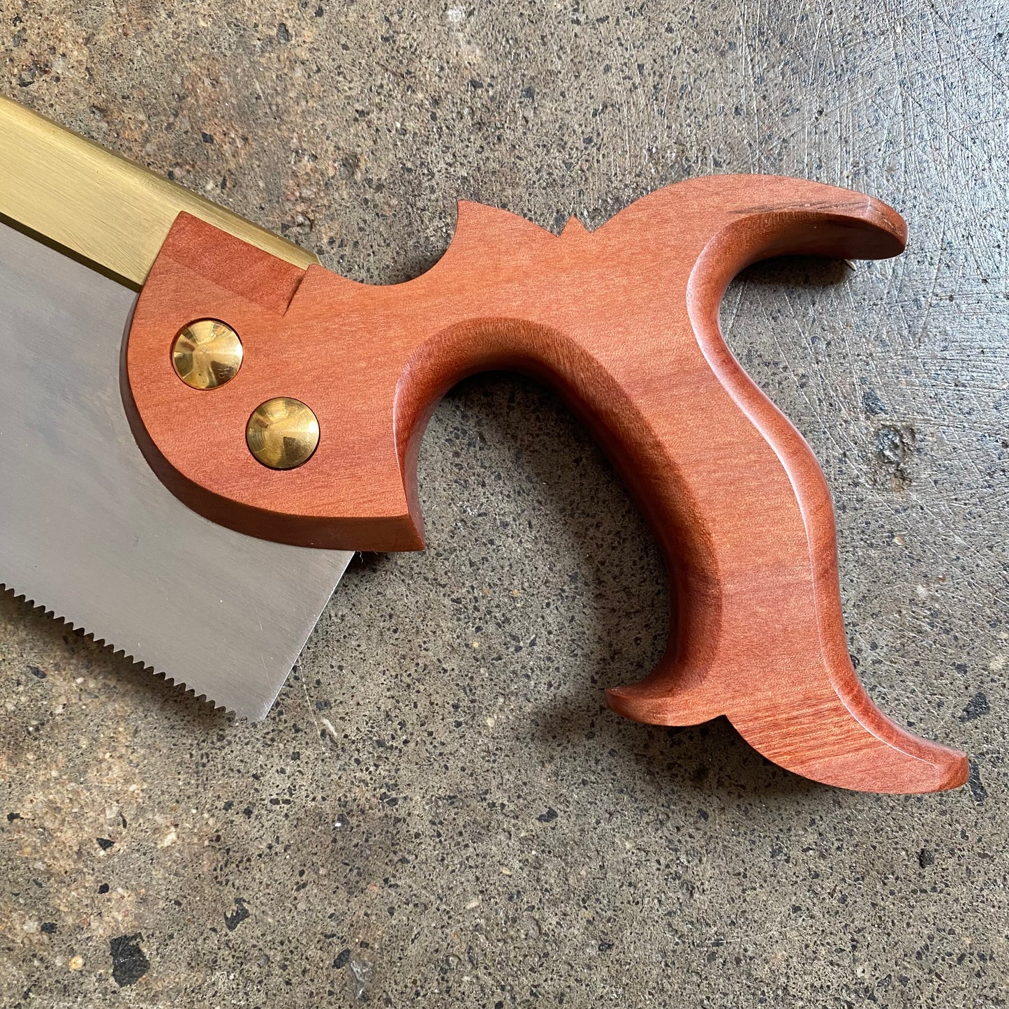 VHS197 HERITAGE SAWS Custom 12” BRUNSWICK model 13ppi CARCASS SAW with TASMANIAN MYRTLE Handle
