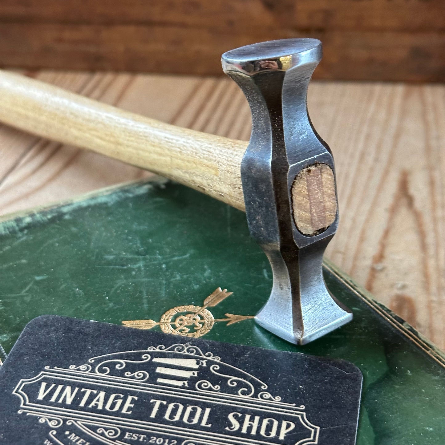D1850 COOL! Vintage small jewellers Metalwork HAMMER