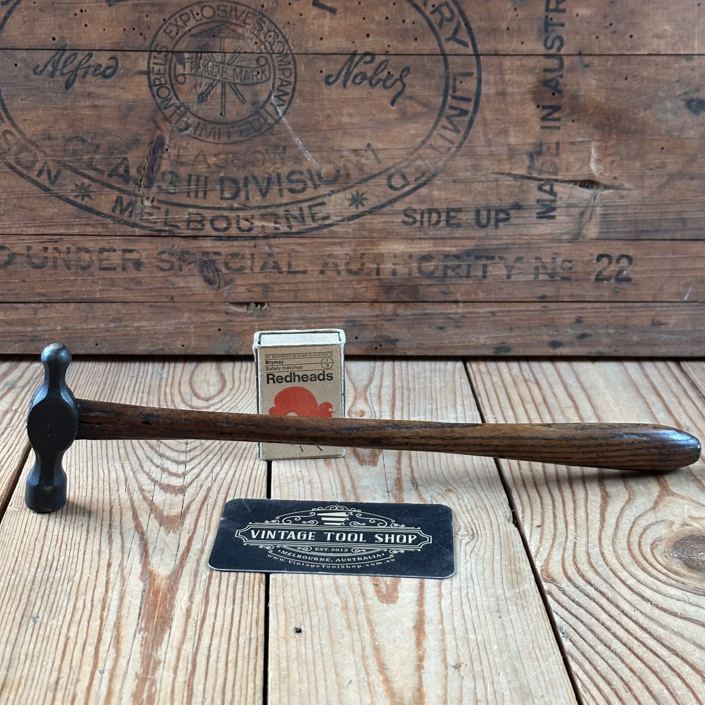 D1767 OLD! Vintage small jewellers metalworking BALL PEEN Hammer