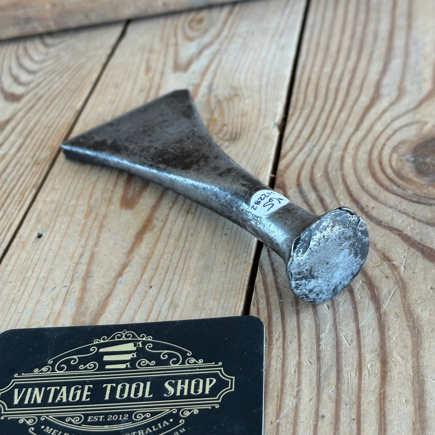 H2282 Vintage CAULKING IRON shipwright tool
