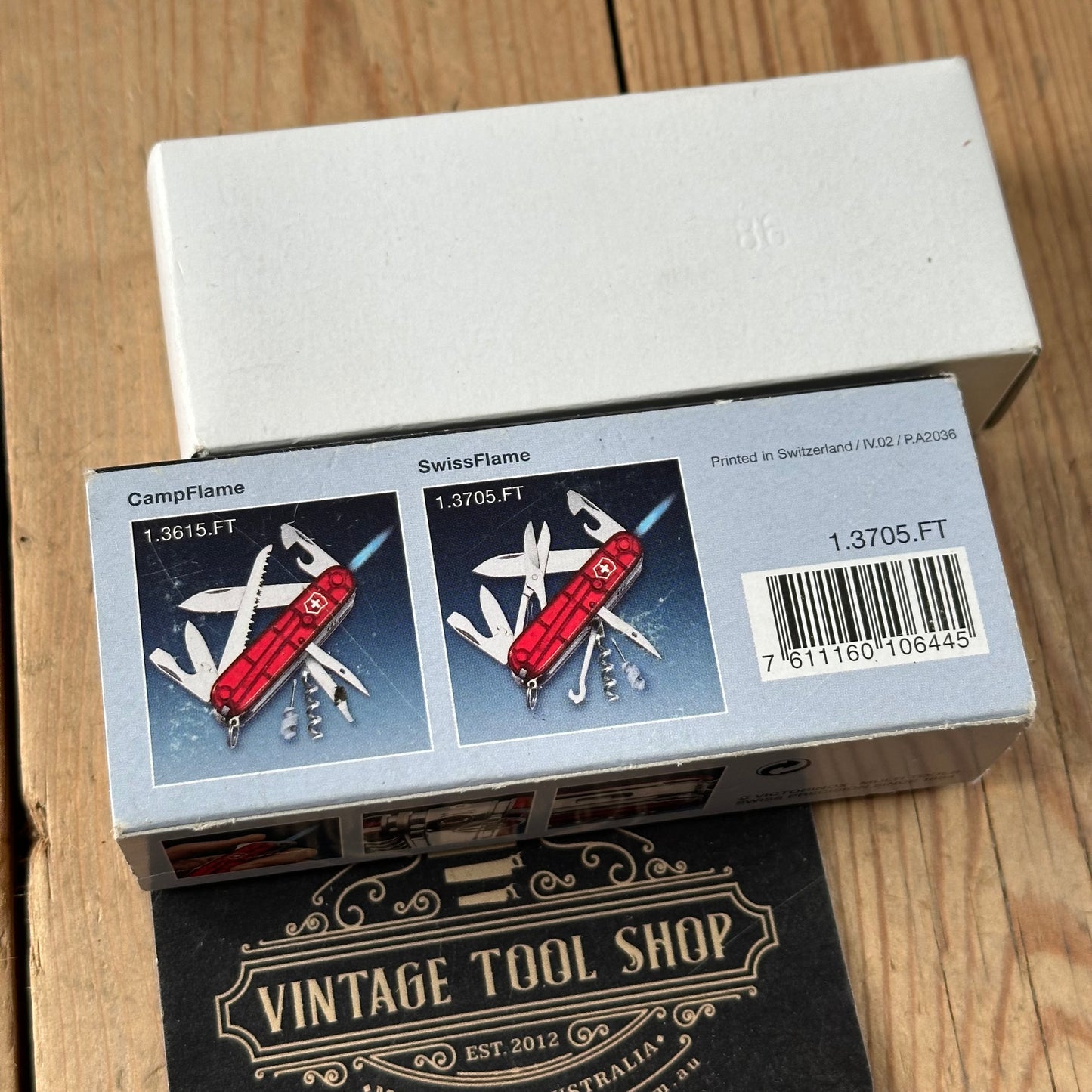 K64 ULTRA RARE! Vintage Collectable Victorinox SWISS FLAME SWISS ARMY KNIFE