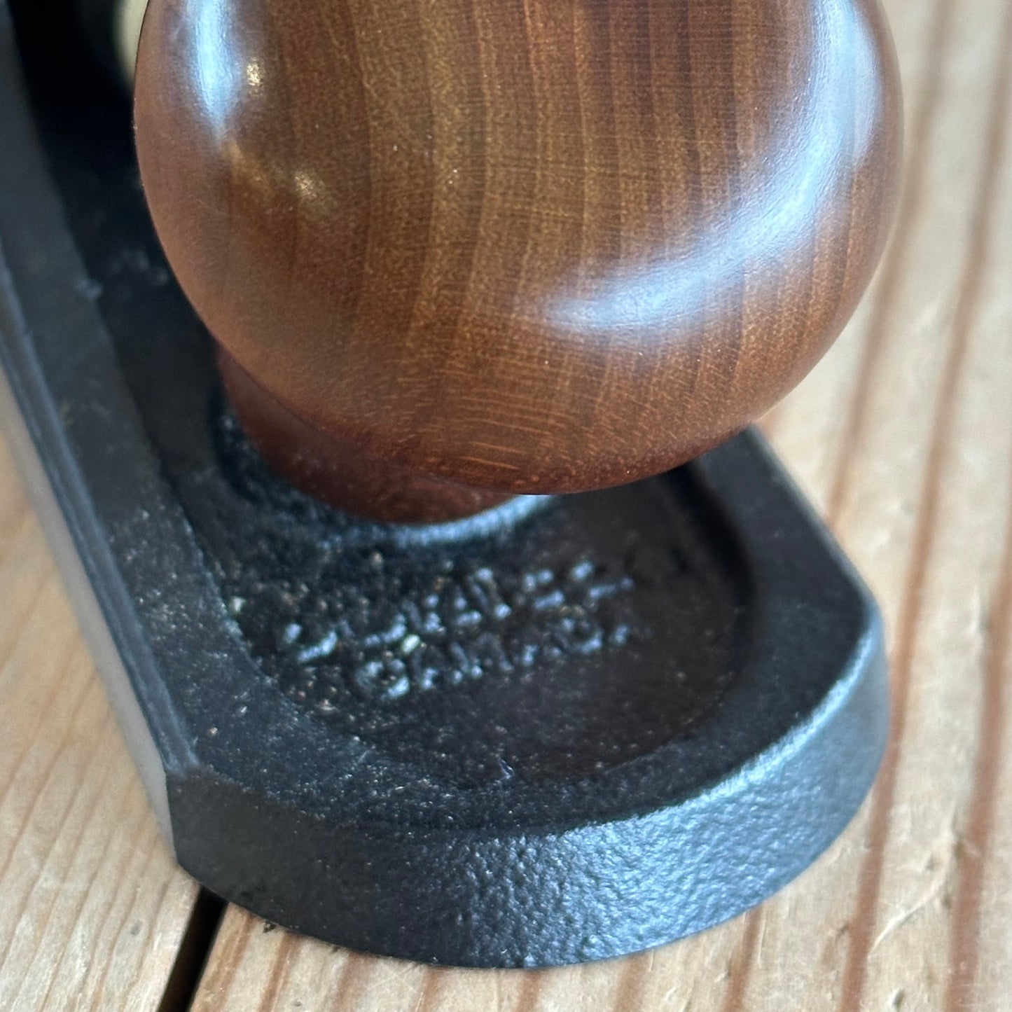 SOLD. H2196 Contemporary VERITAS CABINETMAKERS TRIMMING PLANE Chisel PLANE