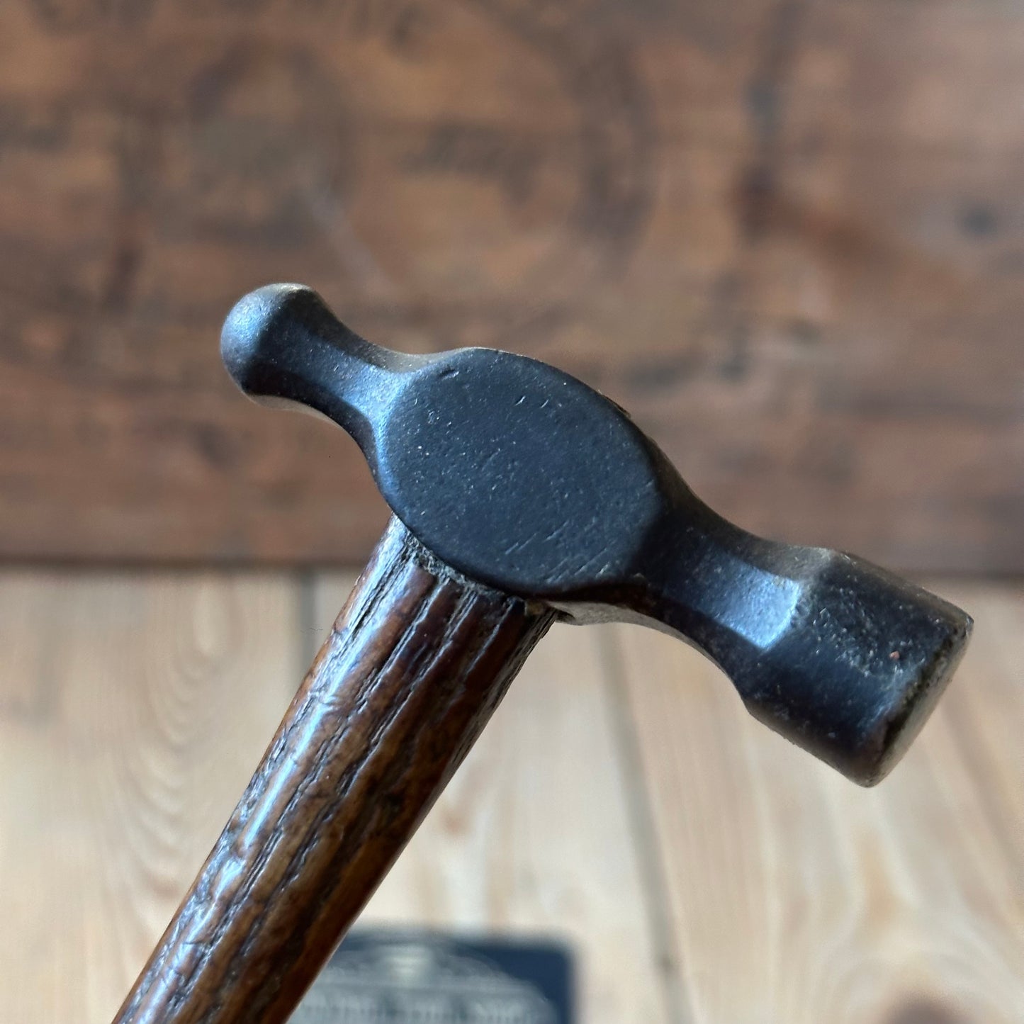 D1767 OLD! Vintage small jewellers metalworking BALL PEEN Hammer