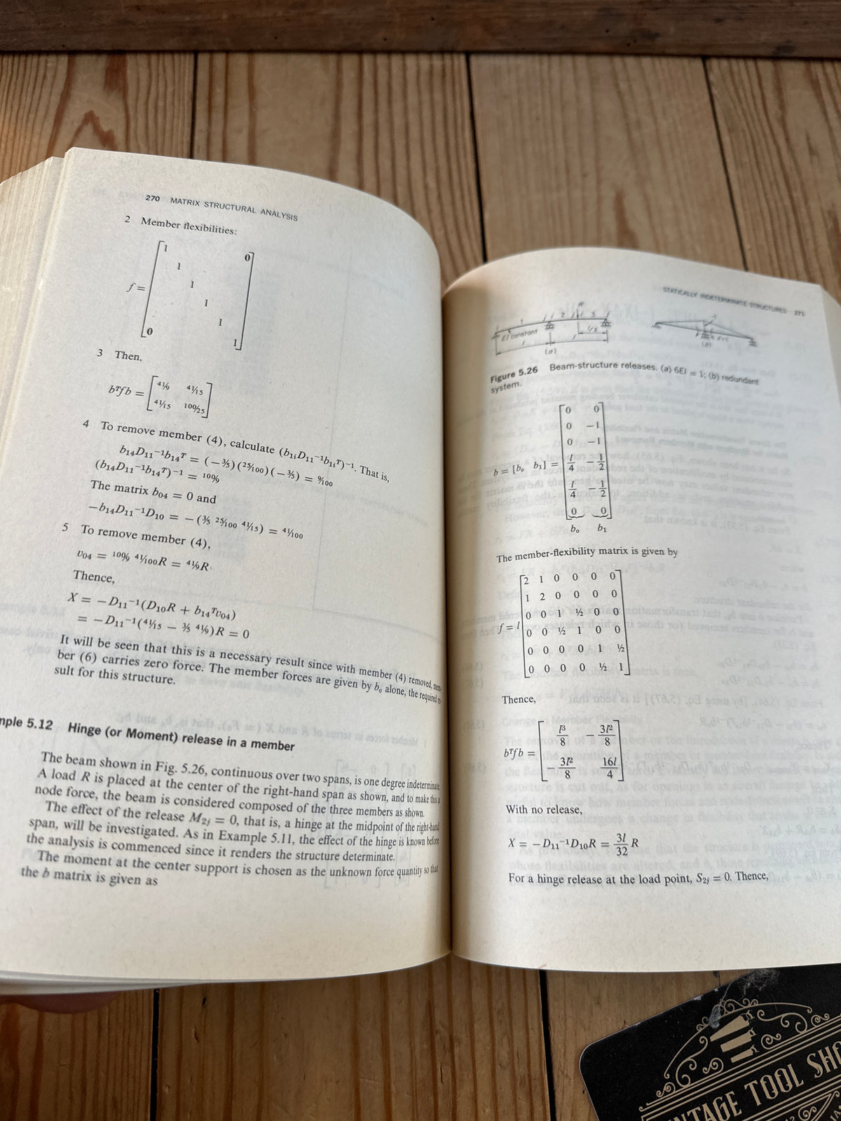 XBN160 Vintage 1971 BOOK MATRIX STRUCTURAL ANALYSIS by J.L.Meek