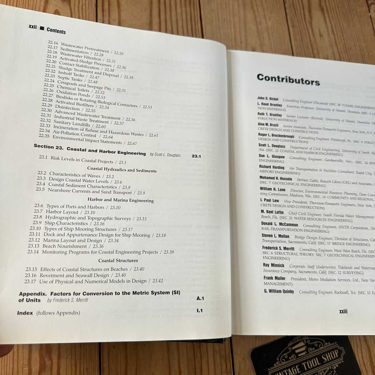XBN64 Vintage 1995 BOOK STANDARD HANDBOOK for CIVIL ENGINEERS by F.S.Merritt & M.K.Loftin & J.T.Ricketts 4th edition