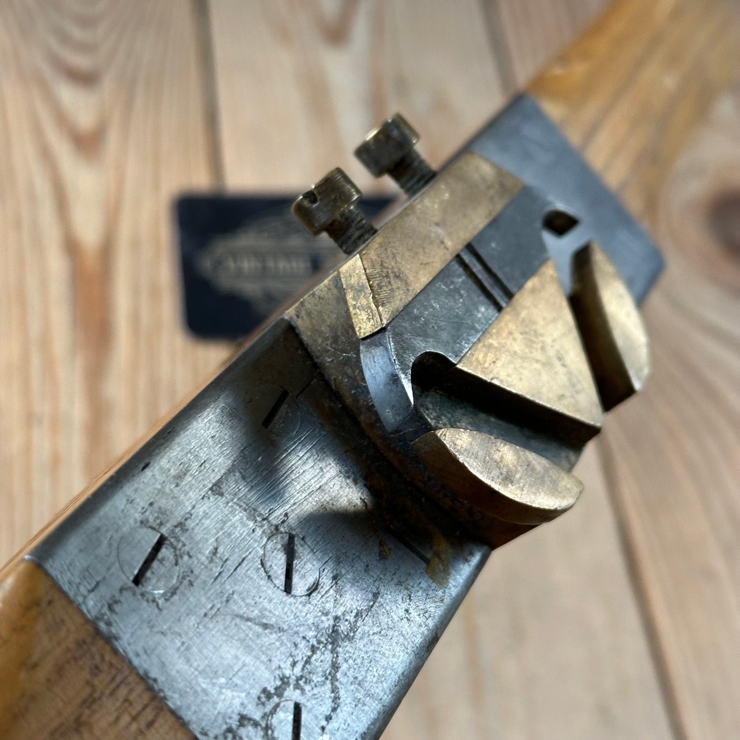 N1716 Vintage wooden ELM COACHMANS ROUTER Coopers Grooving tool spoke shave
