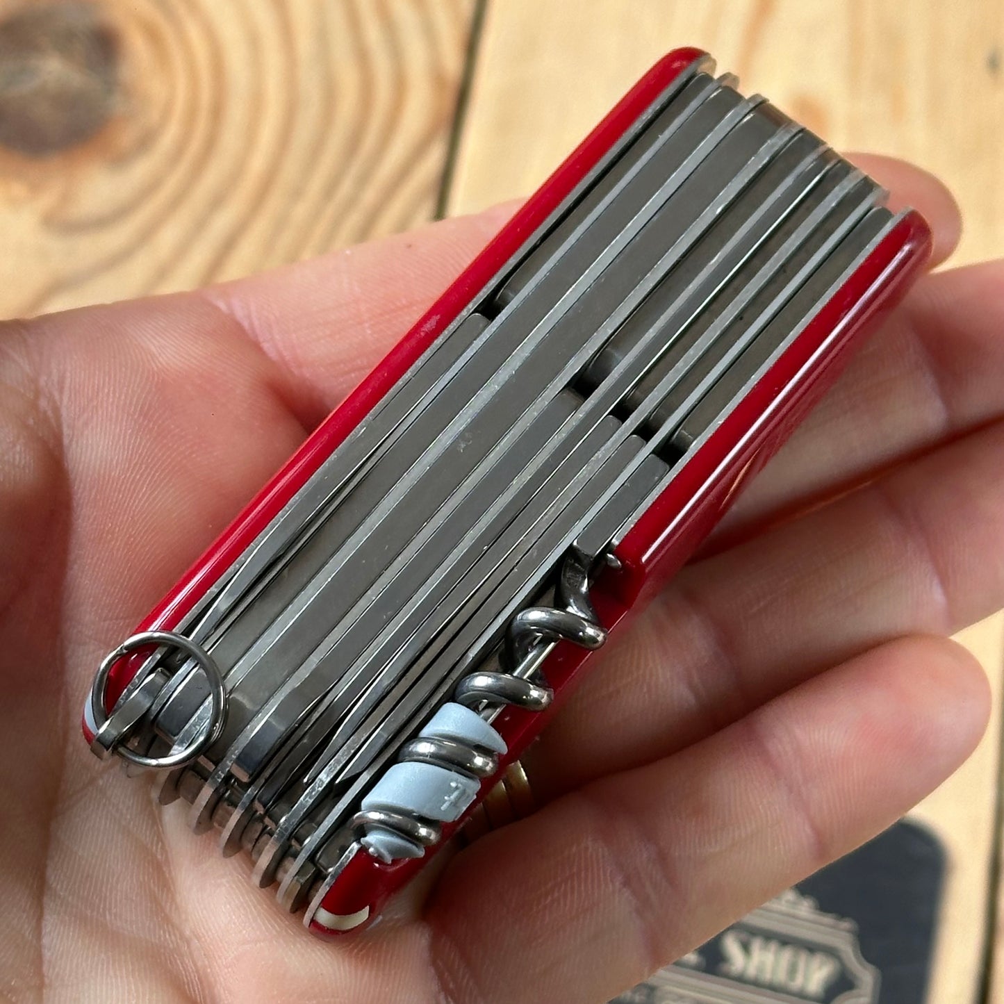 K46 ICONIC! Vintage Victorinox SWISS CHAMP 33 Tool SWISS ARMY KNIFE