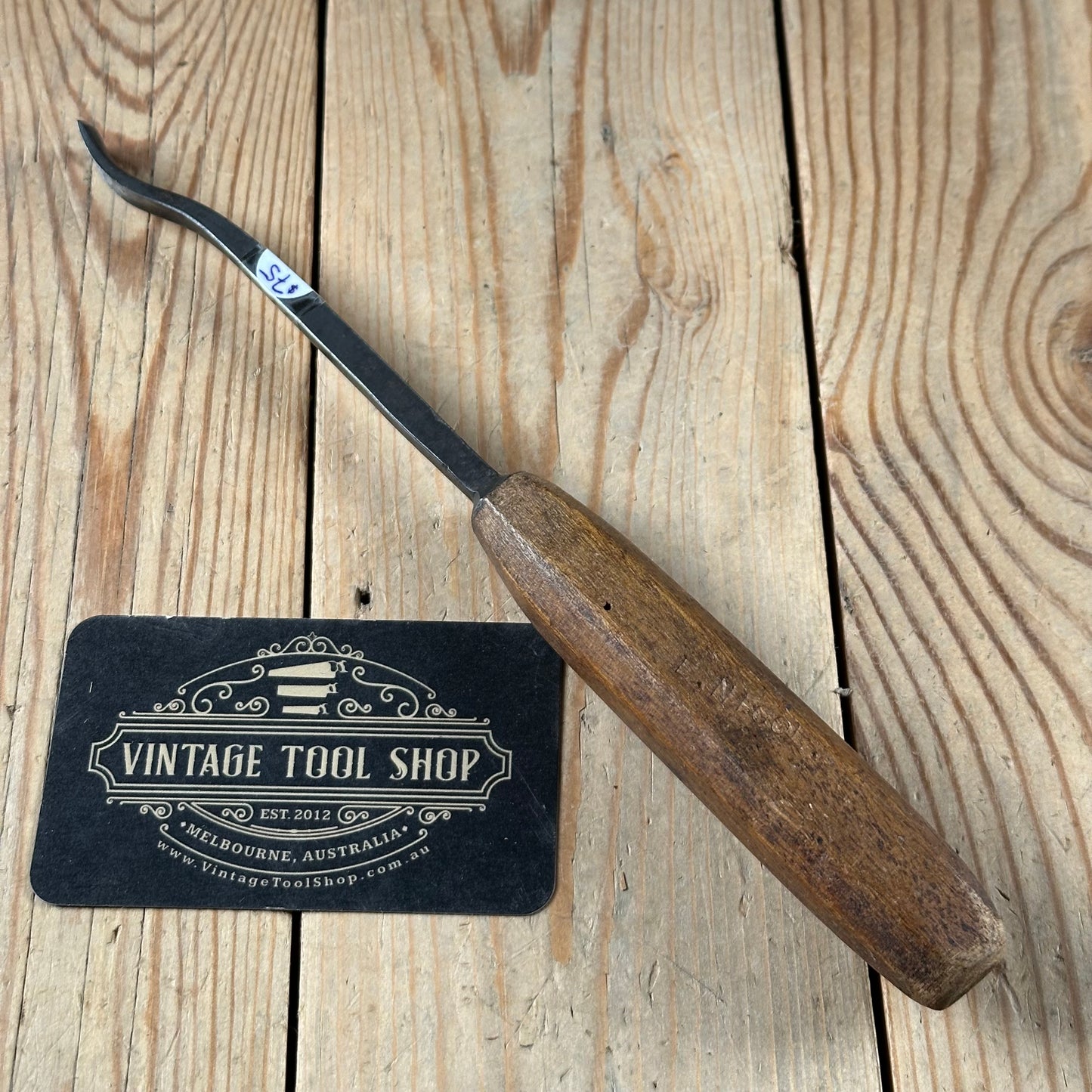 H2038 Vintage HENRY TAYLOR England 11mm reverse Bent Fishtail Carving CHISEL